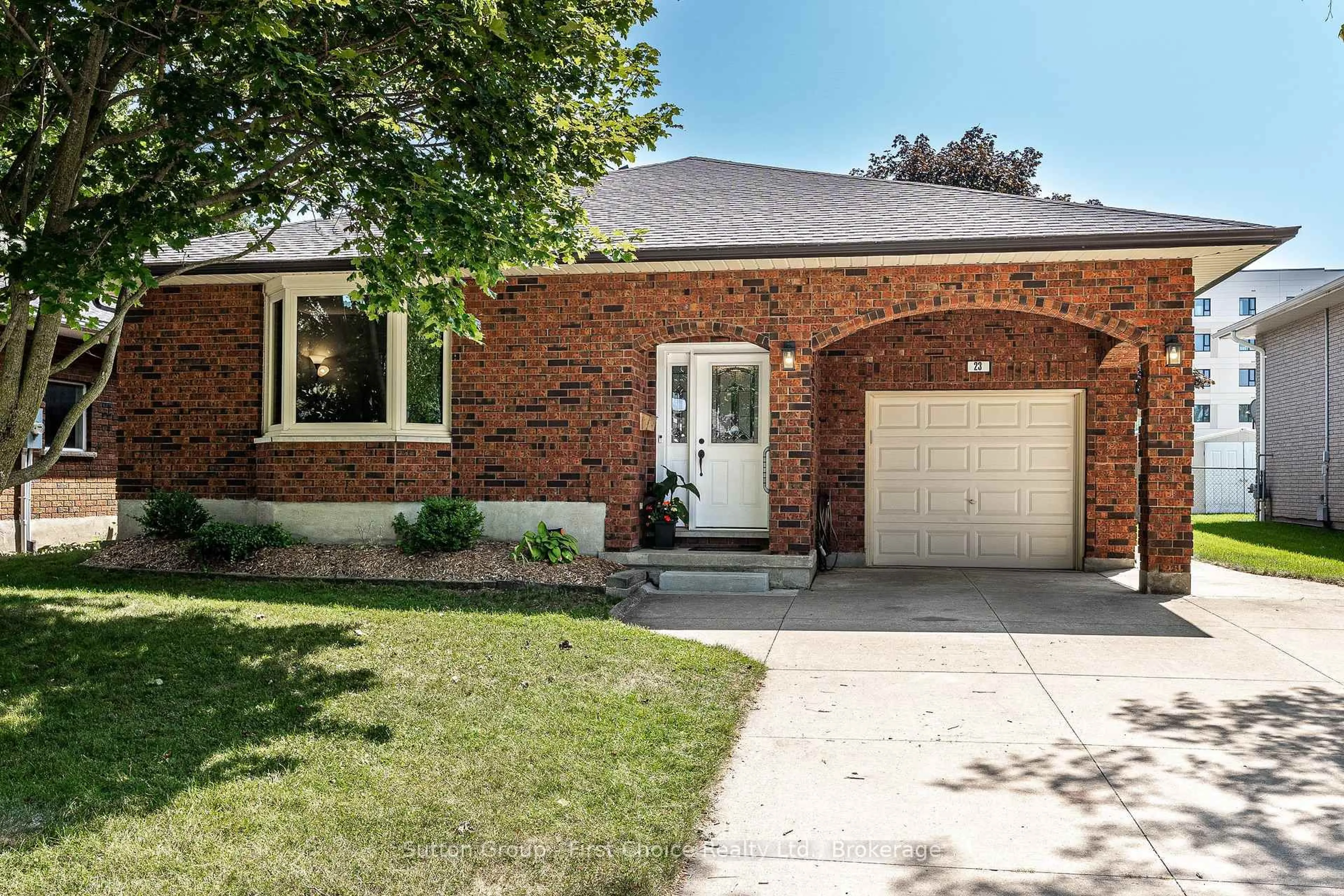 Home with brick exterior material, street for 23 Sprung Crt, Stratford Ontario N4Z 1G7
