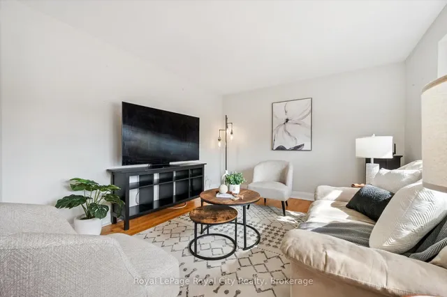 103 William St, Guelph 5