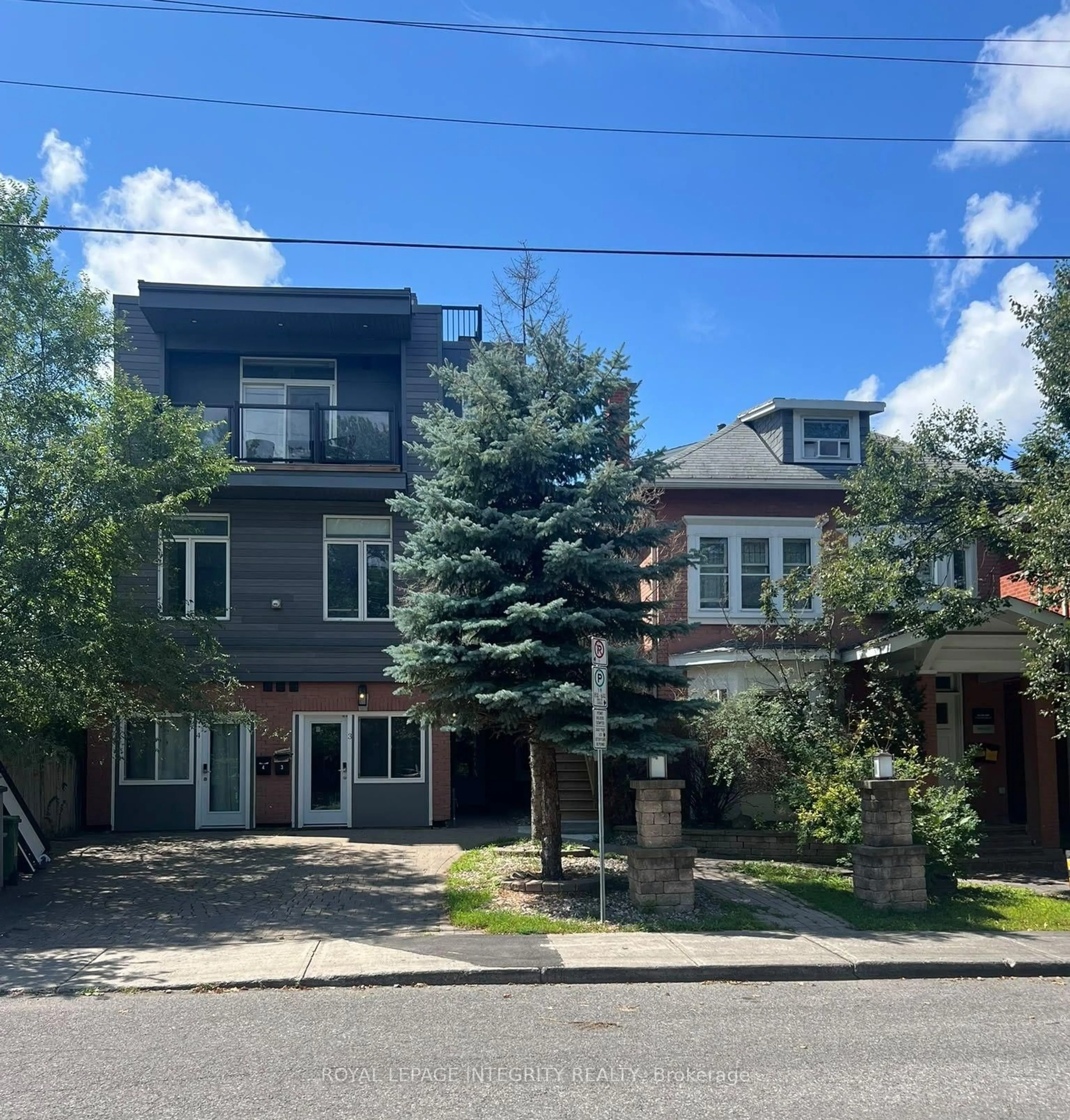 Home with brick exterior material, street for 240 Blackburn Ave, Ottawa Ontario K1N 8A8