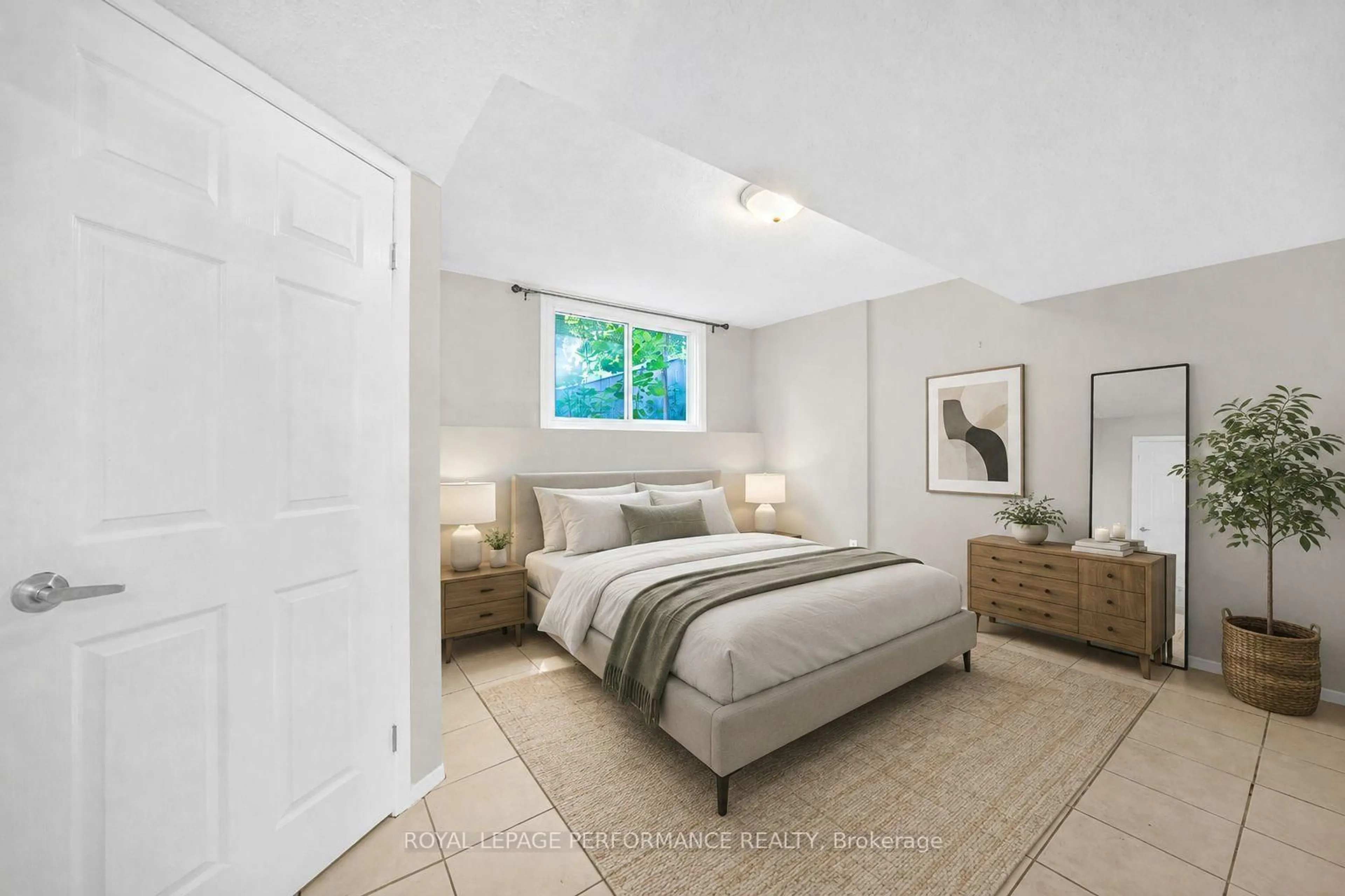 A pic of a room for 6966 Bois Ave, Orleans Ontario K1C 5L5