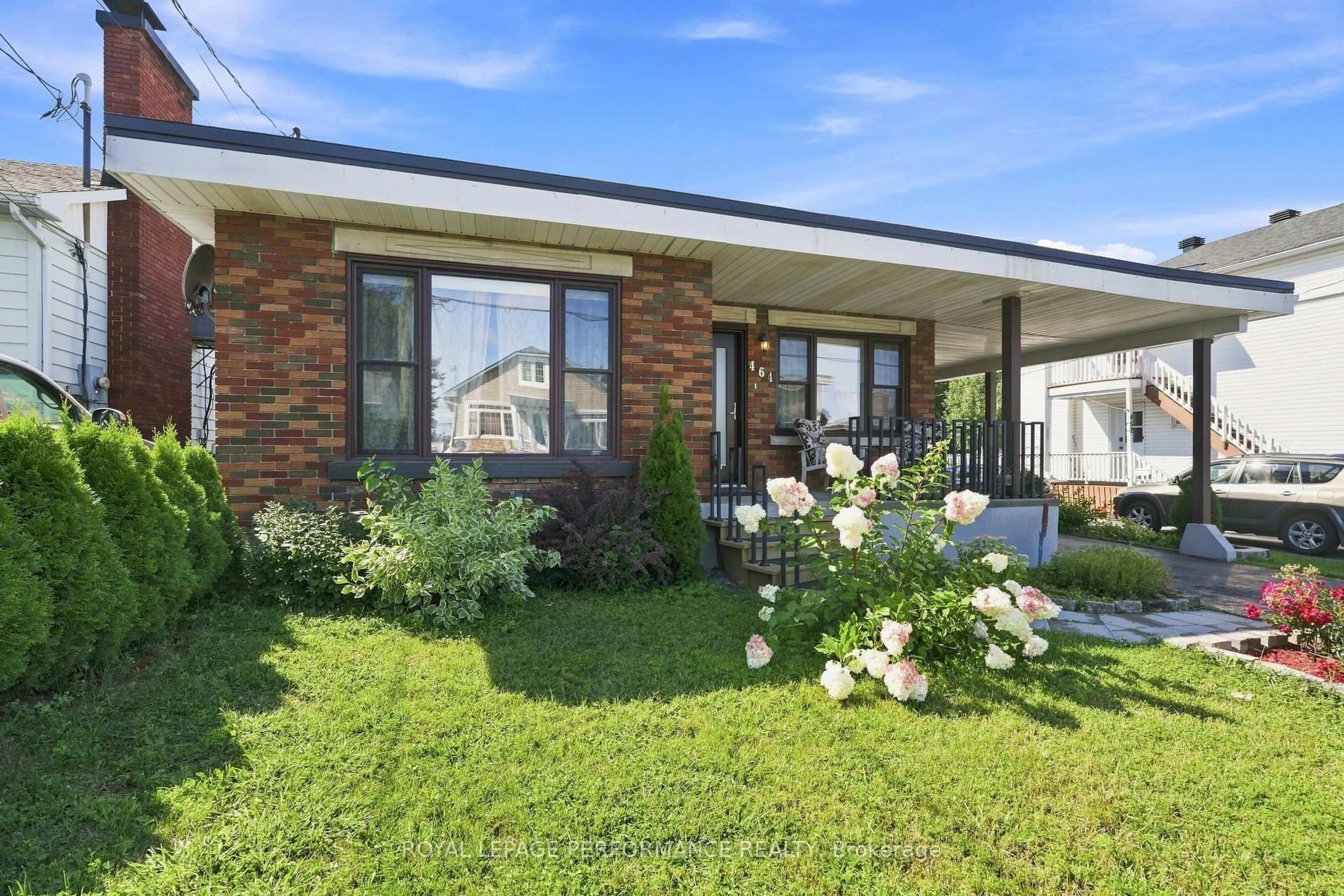 Home with brick exterior material, street for 464 Laurier St, Hawkesbury Ontario K6A 2A6