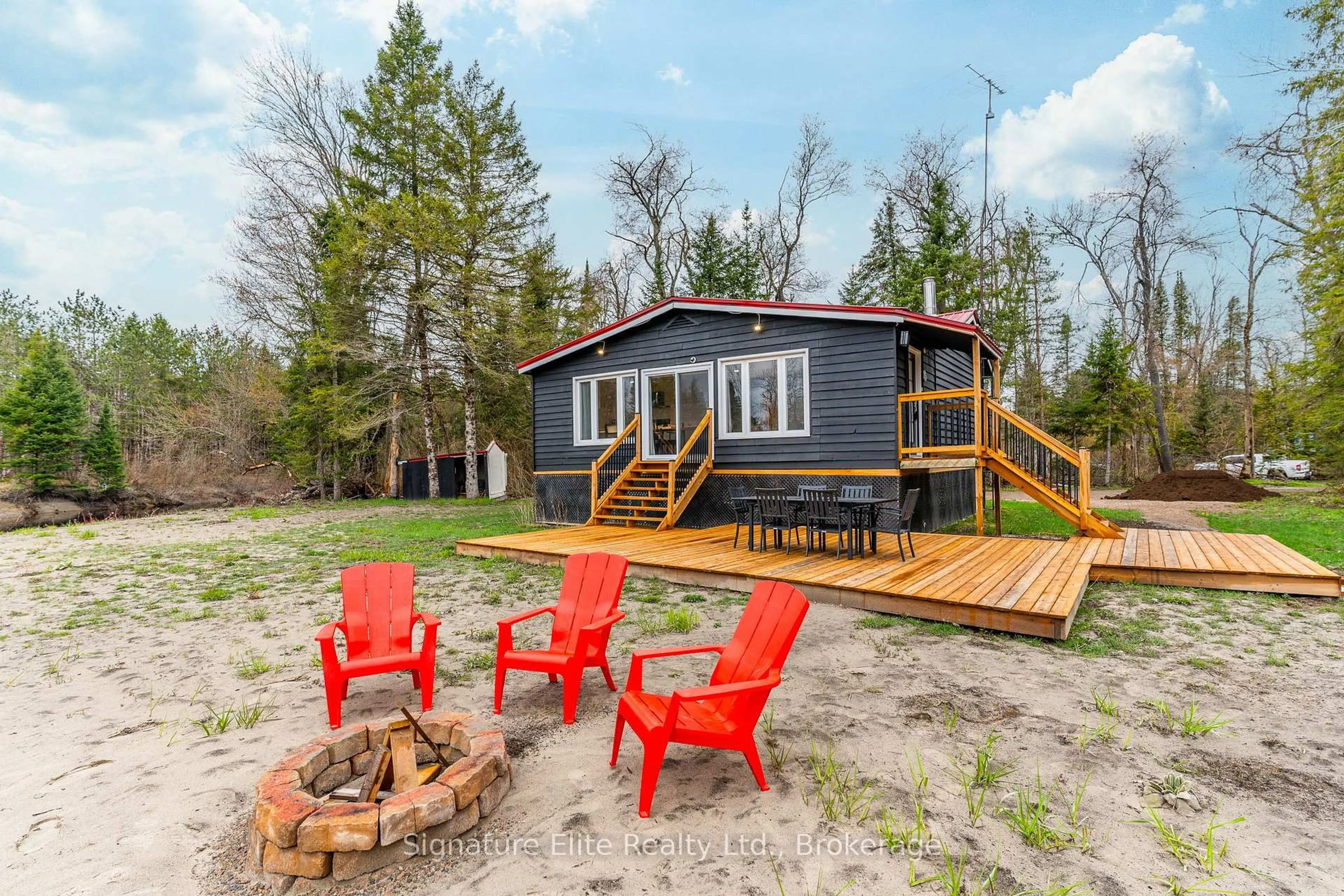 Patio, water/lake/river/ocean view for 1077 Nystedt Lane, Minden Hills Ontario K0M 2A1