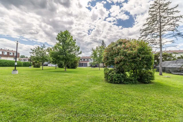 1949 Greenway Park Lane, Ottawa 5