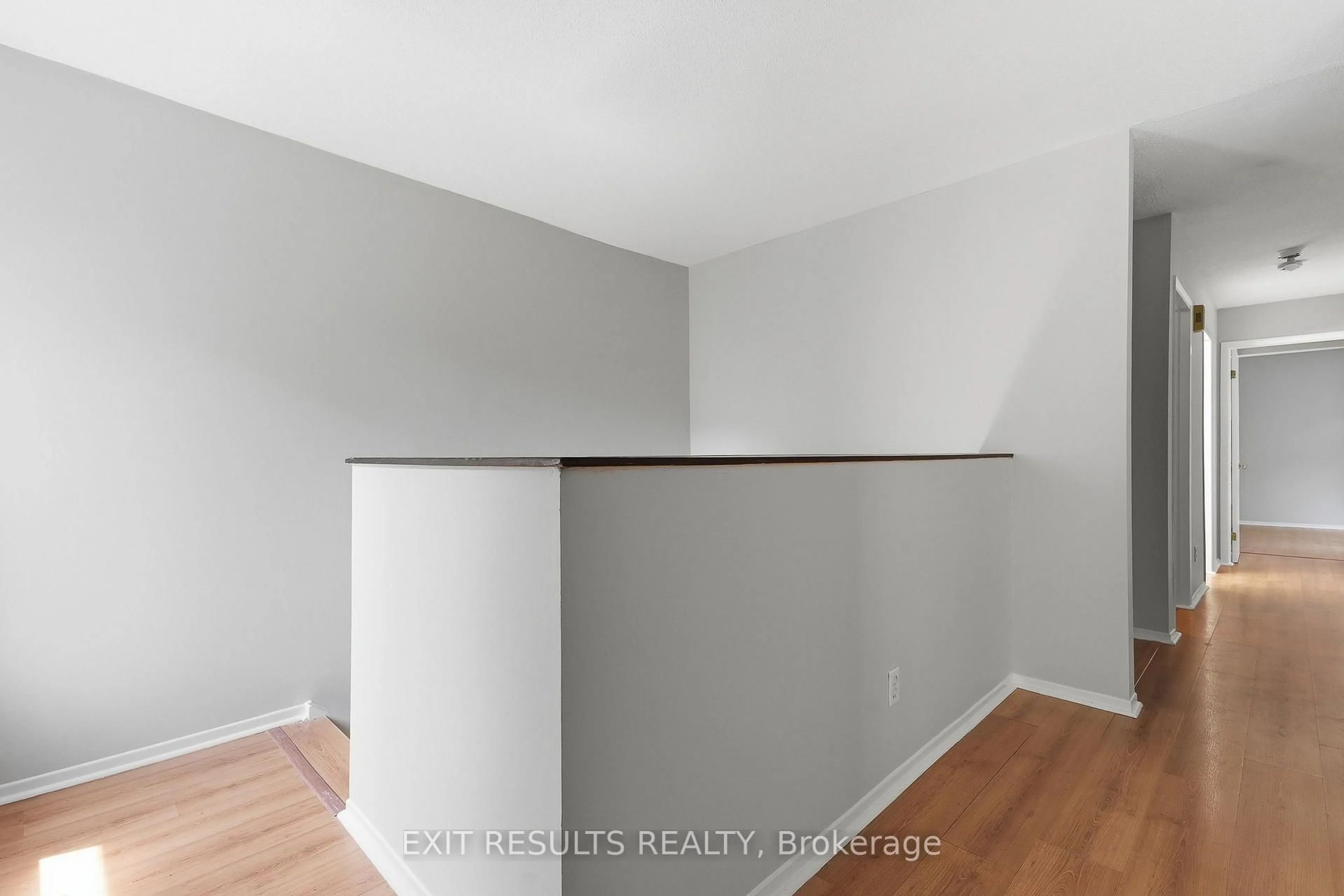 A pic of a room for 1035 - J Cummings Ave #13, Ottawa Ontario K1J 9K6