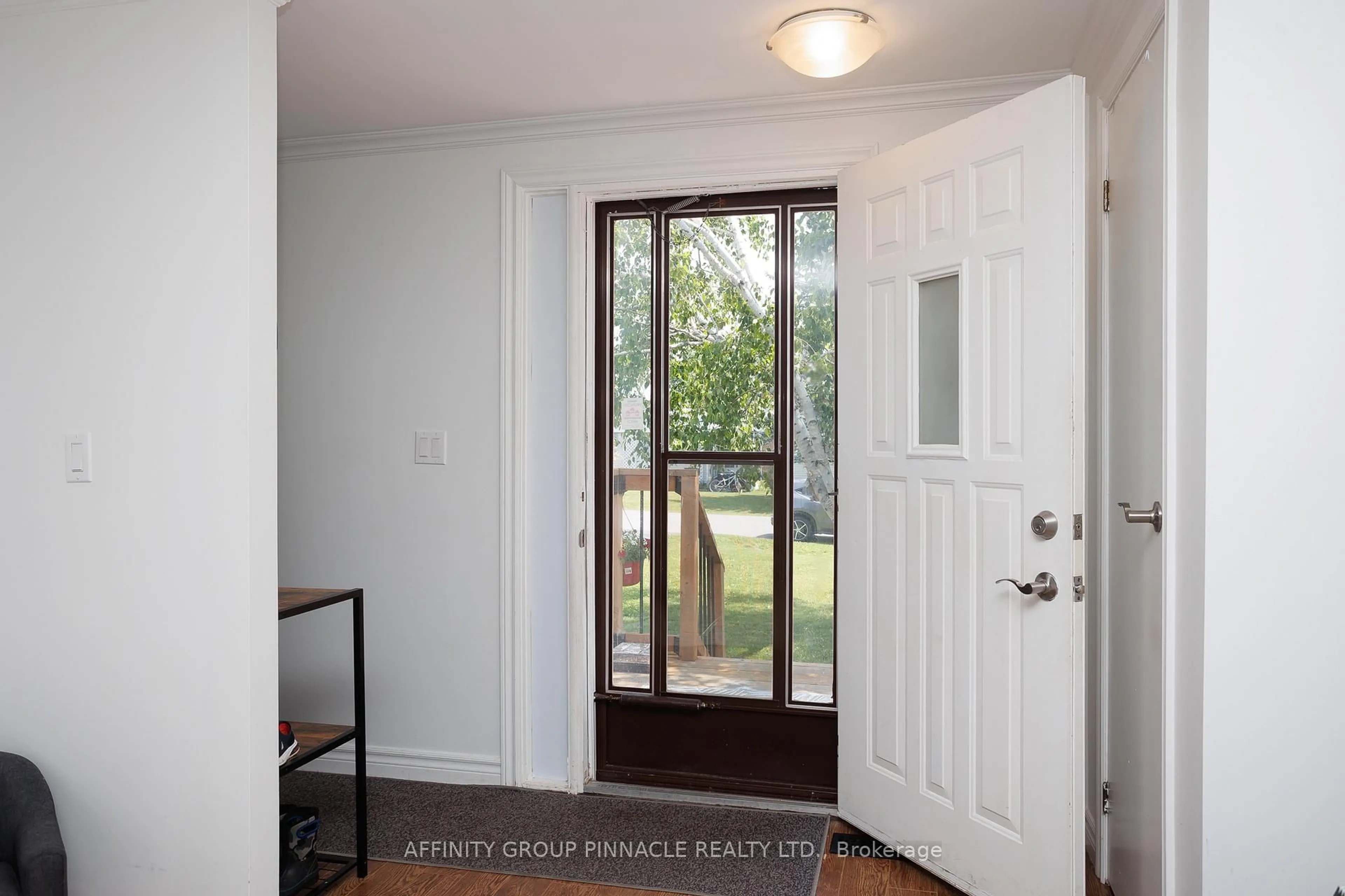 Indoor entryway for 24 Circle Dr, Kawartha Lakes Ontario K9V 0H7