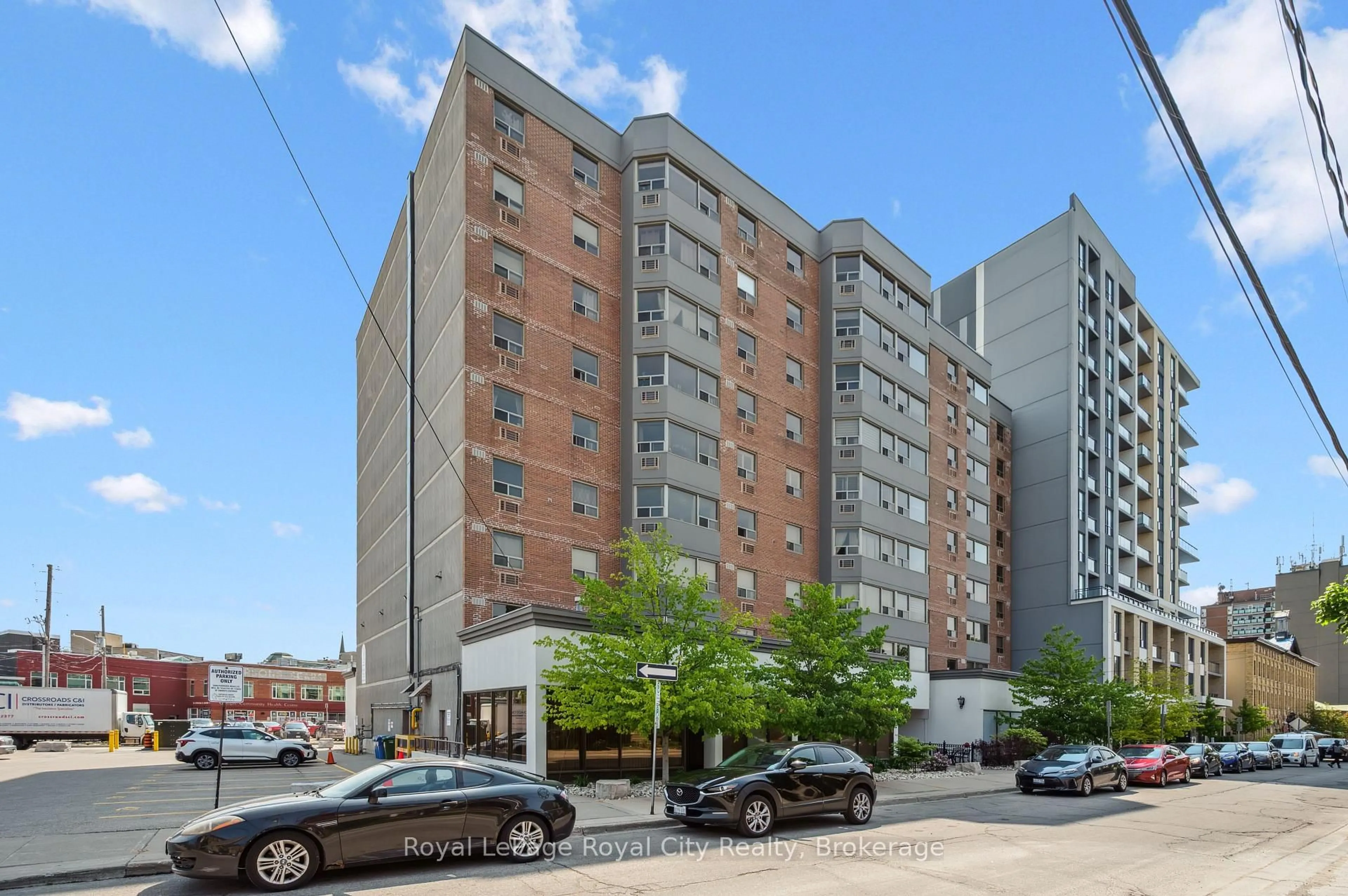 Patio, unknown for 55 Yarmouth St #903, Guelph Ontario N1H 7R4