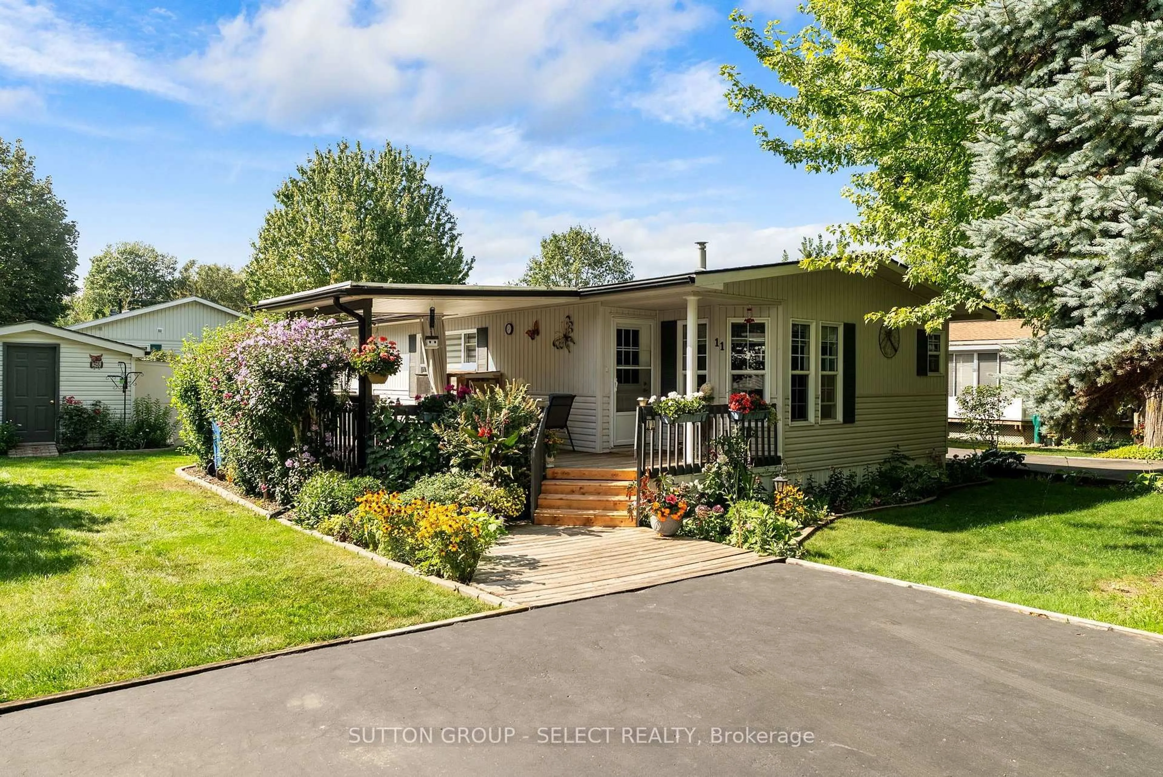 Unknown for 11 Huron Lane, Ashfield-Colborne-Wawanosh Ontario N7A 3Y2