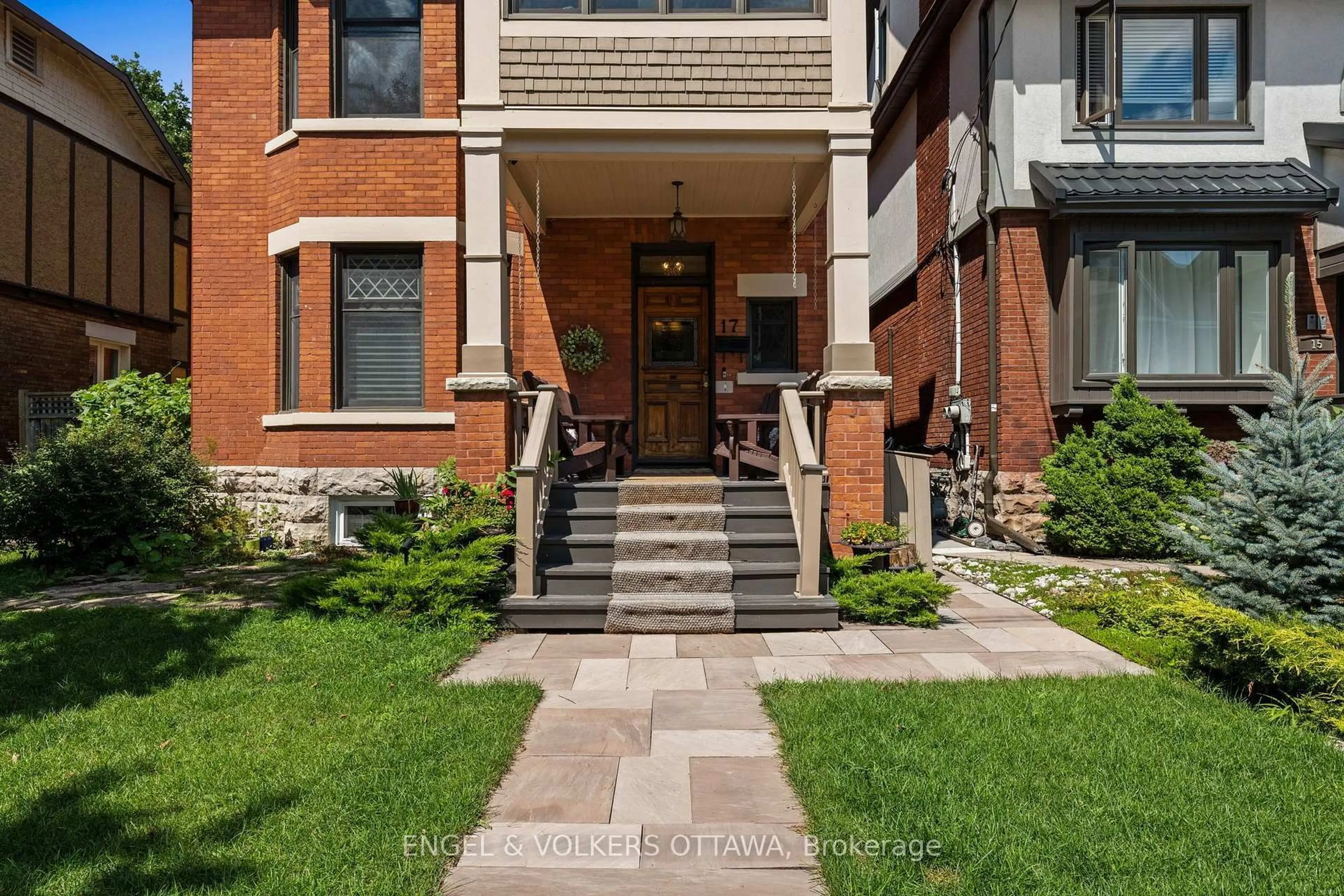 Home with brick exterior material, street for 17 Oakland Ave, Ottawa Ontario K1S 2T1