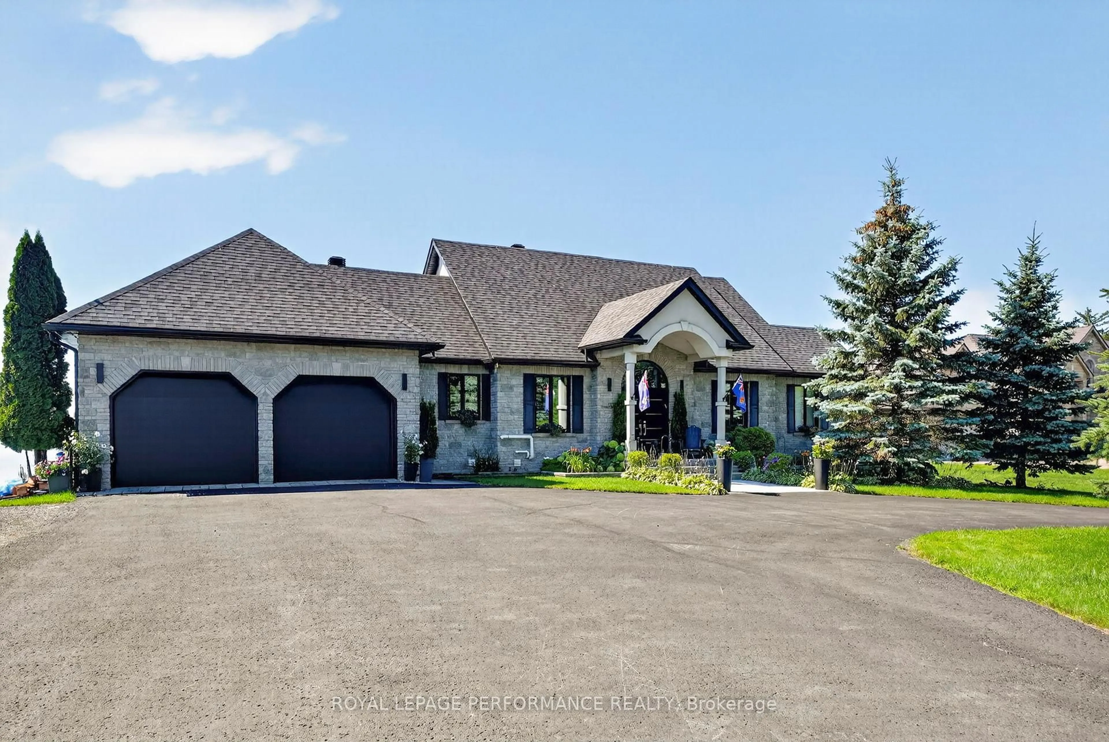 A pic from outside/outdoor area/front of a property/back of a property/a pic from drone, street for 18734 COUNTY 2 Rd, South Glengarry Ontario K6H 5R5