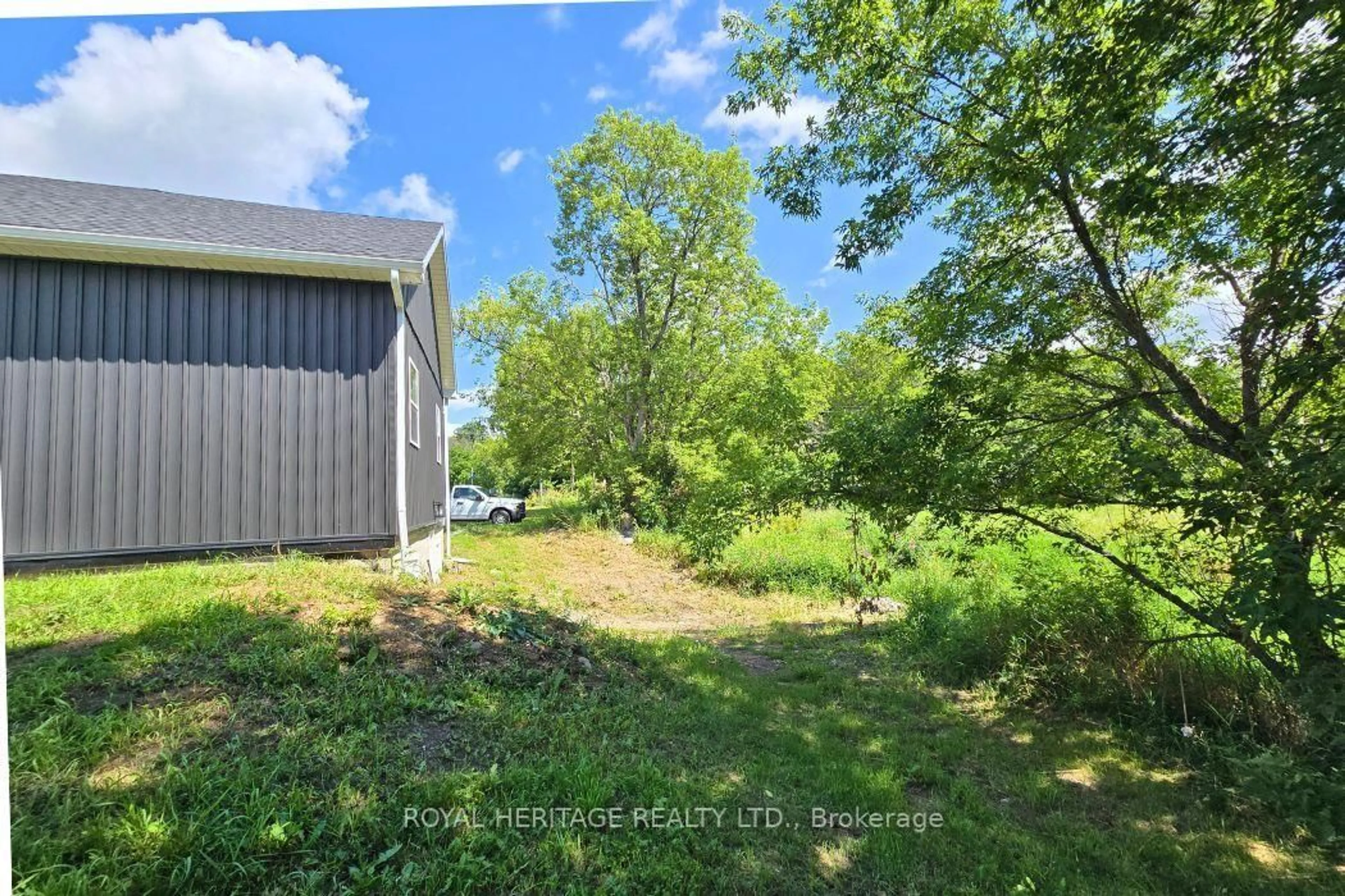 Shed for 1009 Elm Tree Rd, Arden Ontario K0H 1B0