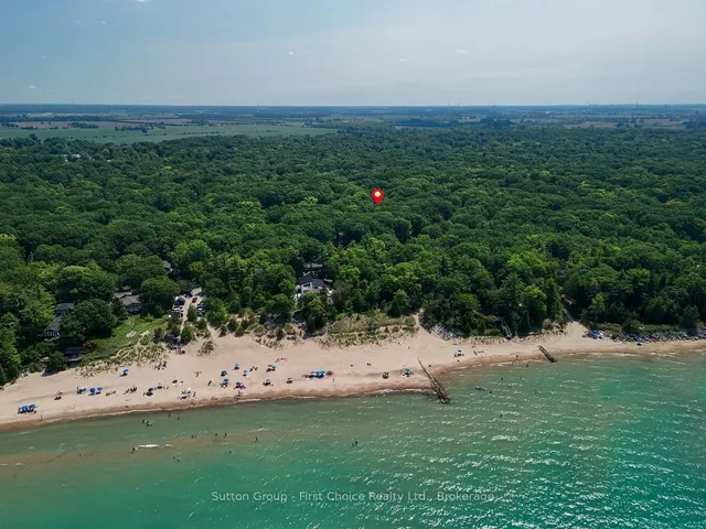 10287 Christie Blvd, Lambton Shores 2