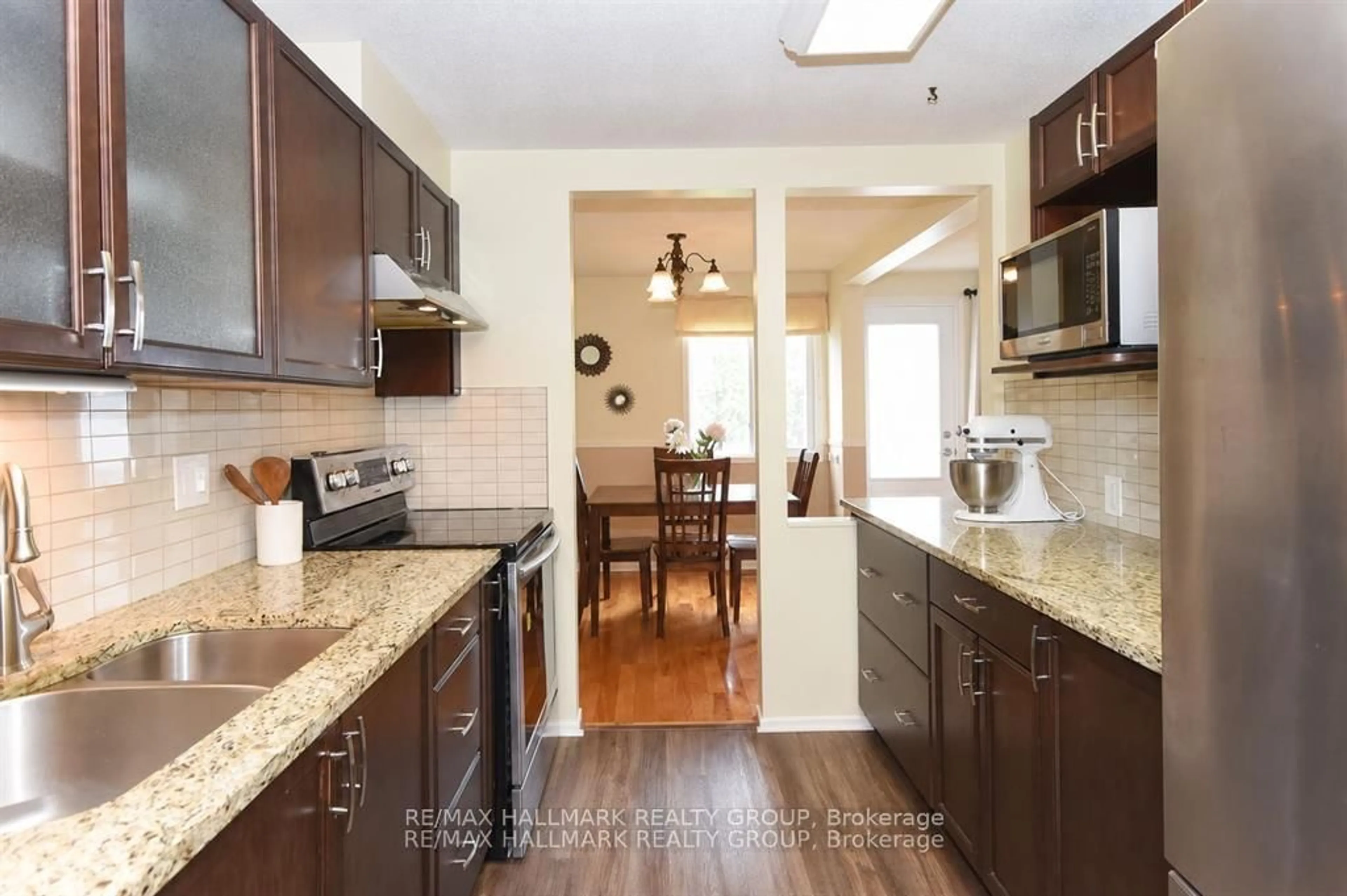 Open concept kitchen, unknown for 16 Tedwyn Dr, Ottawa Ontario K2J 1T8