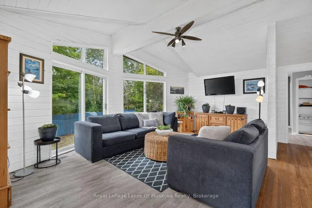 695 Bay Lake Rd, Perry 5