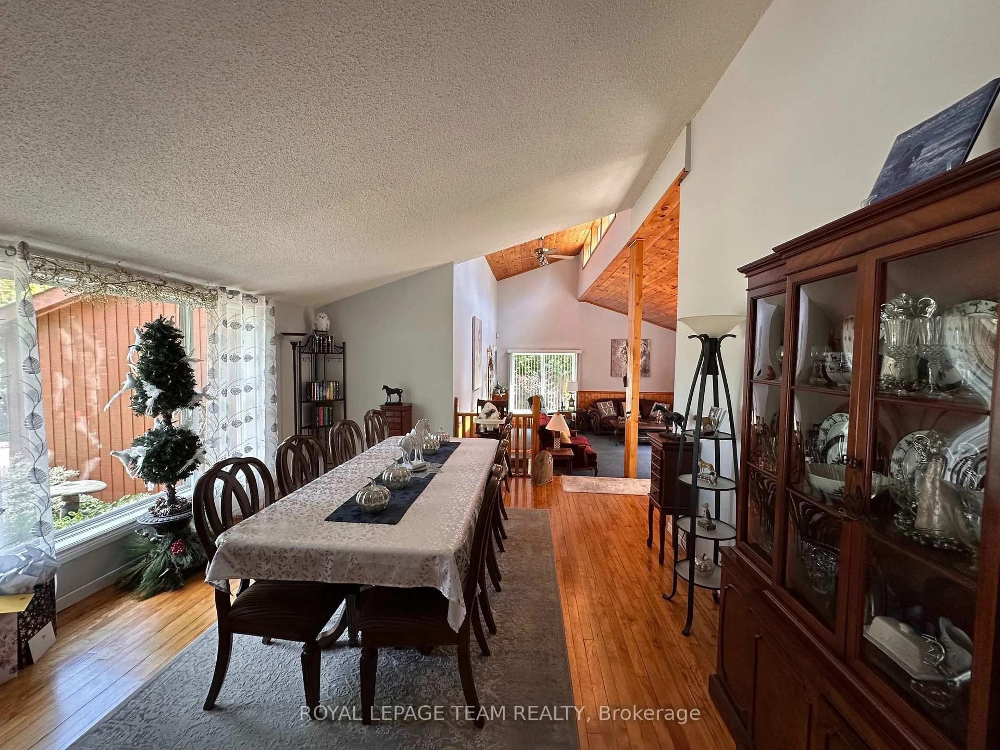 Dining room, unknown for 1663 CHRISTINA Cres, North Dundas Ontario K0E 1S0