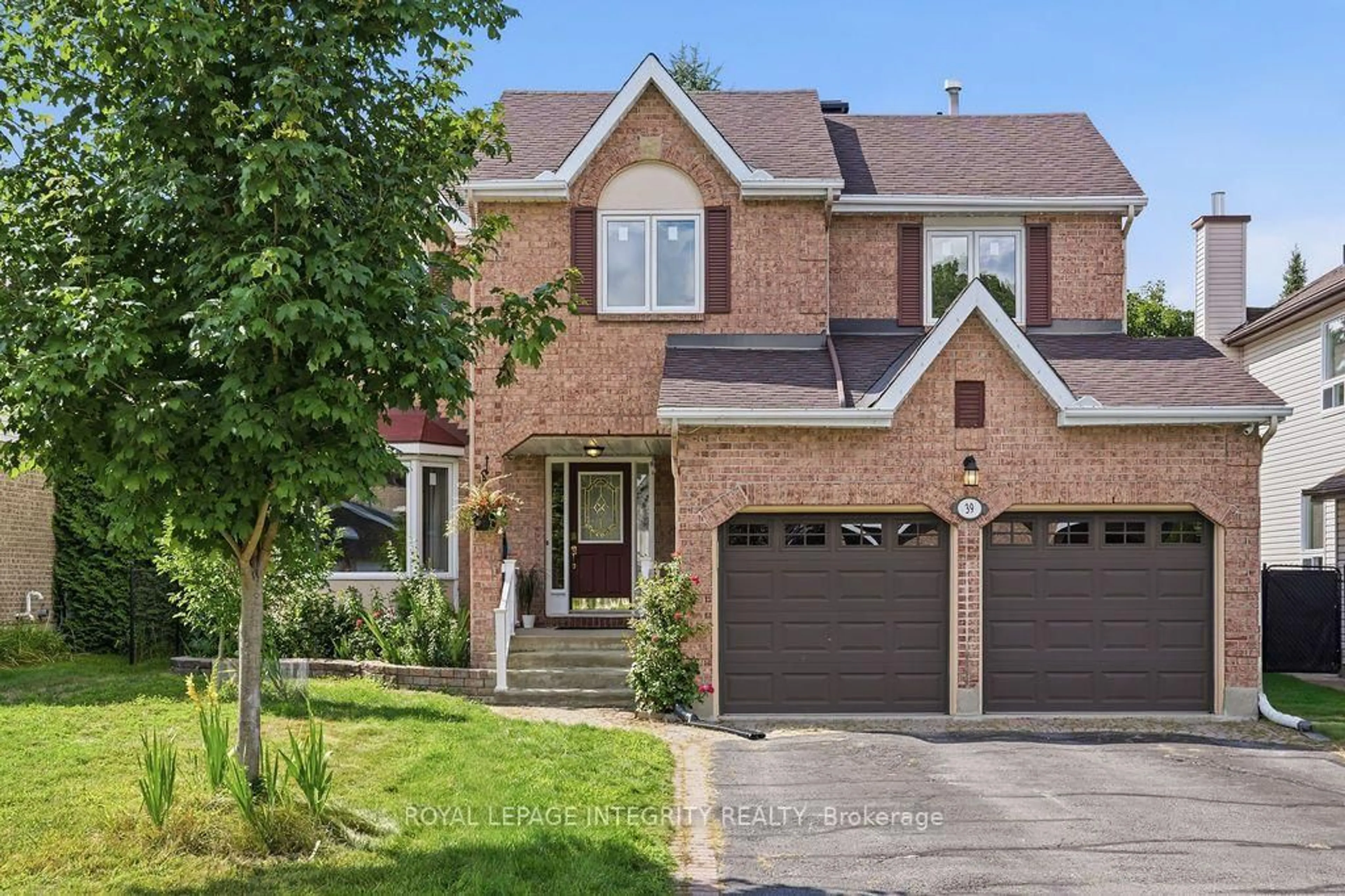 Home with brick exterior material, street for 39 Beamish Cres, Ottawa Ontario K2K 2R7