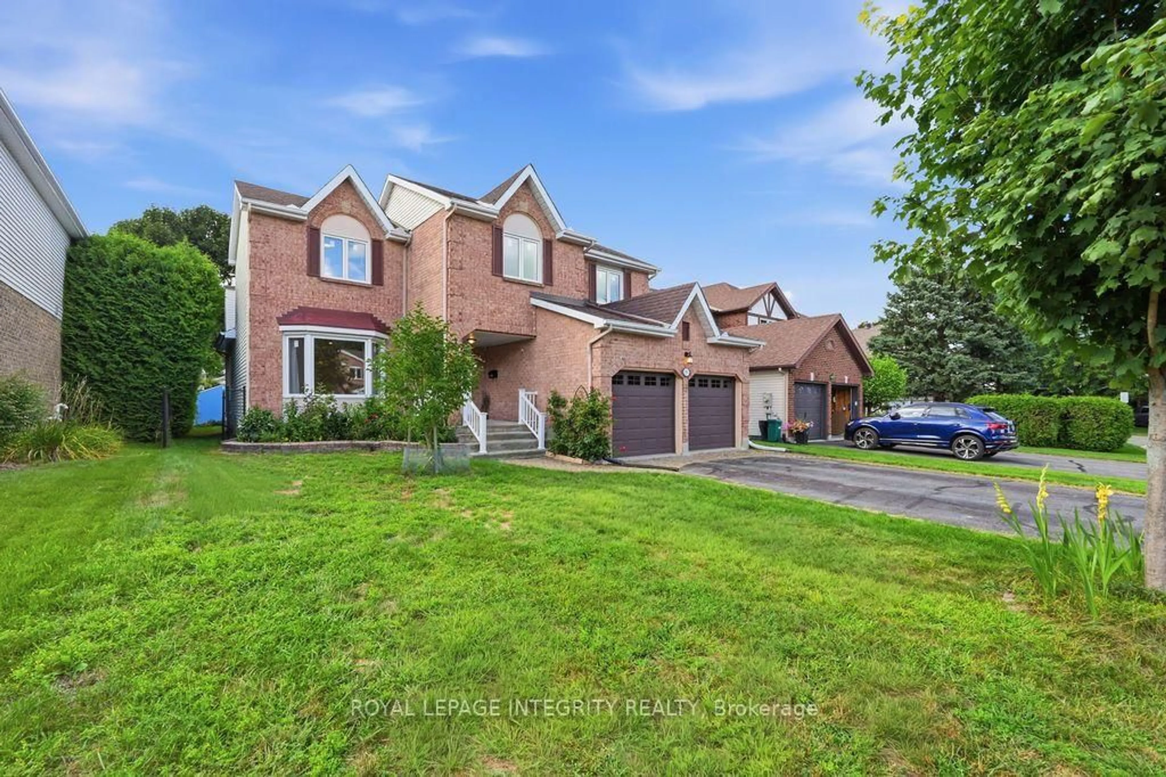 Home with brick exterior material, street for 39 Beamish Cres, Ottawa Ontario K2K 2R7