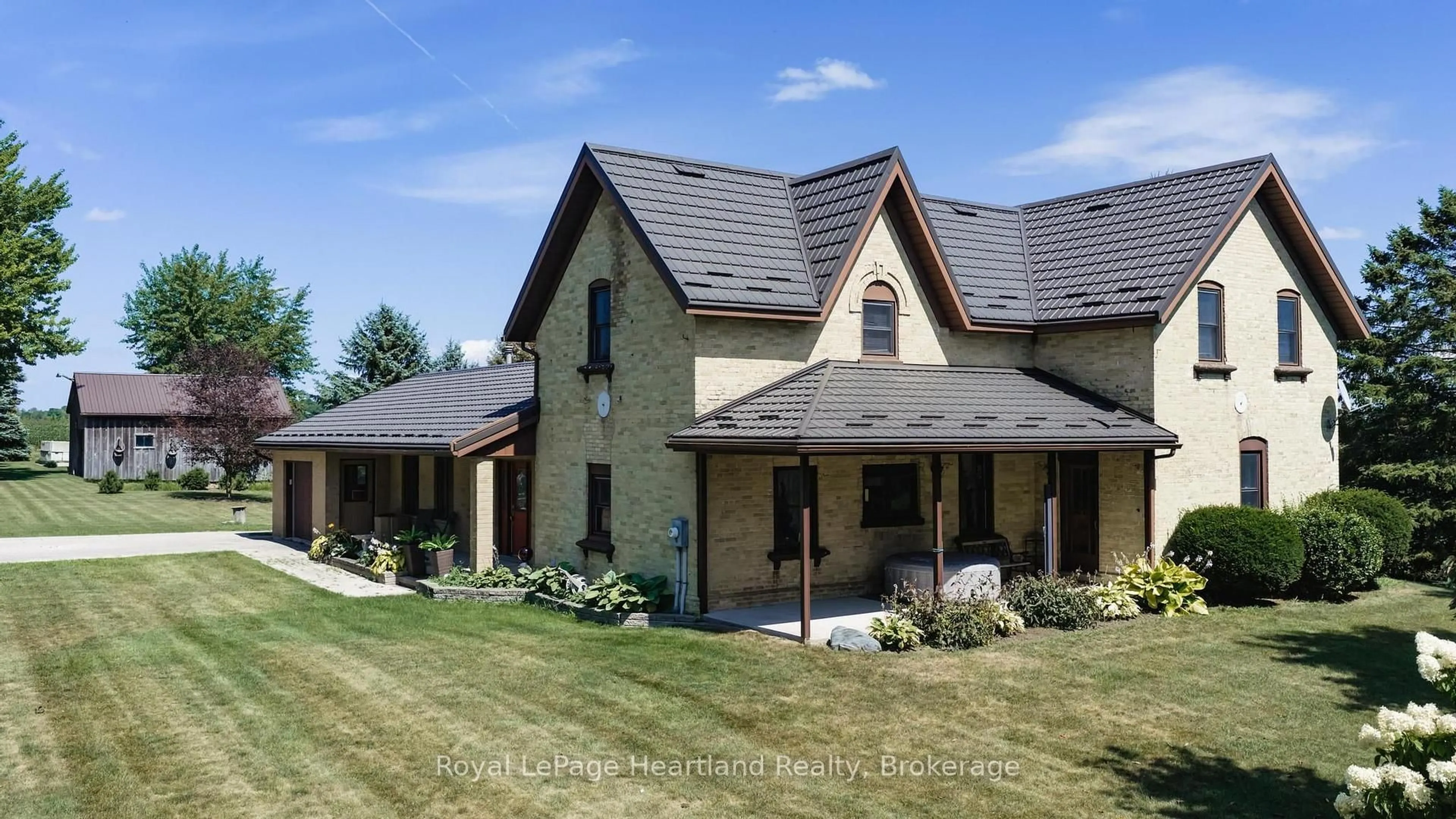 Home with brick exterior material, building for 38904 Londesboro Rd, Central Huron Ontario N7A 3Y1