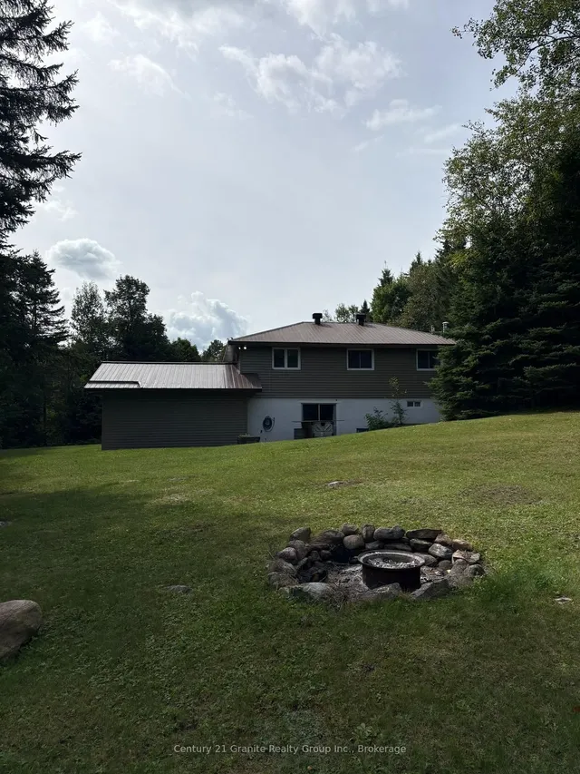 33333 Hwy 62 Highway, Maynooth 3