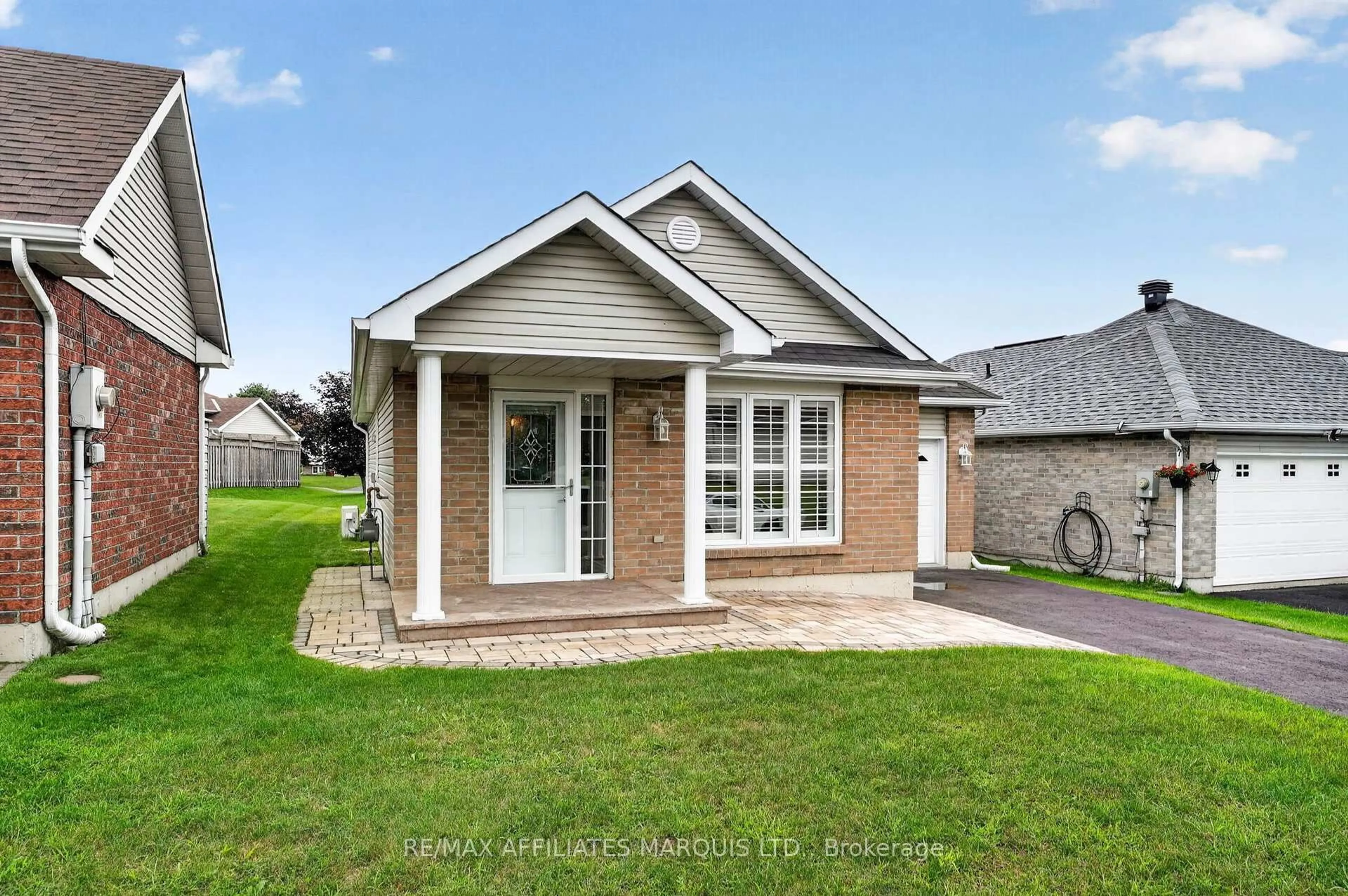 Home with brick exterior material, street for 121 Gail Elizabeth Crt, Cornwall Ontario K6H 0A7