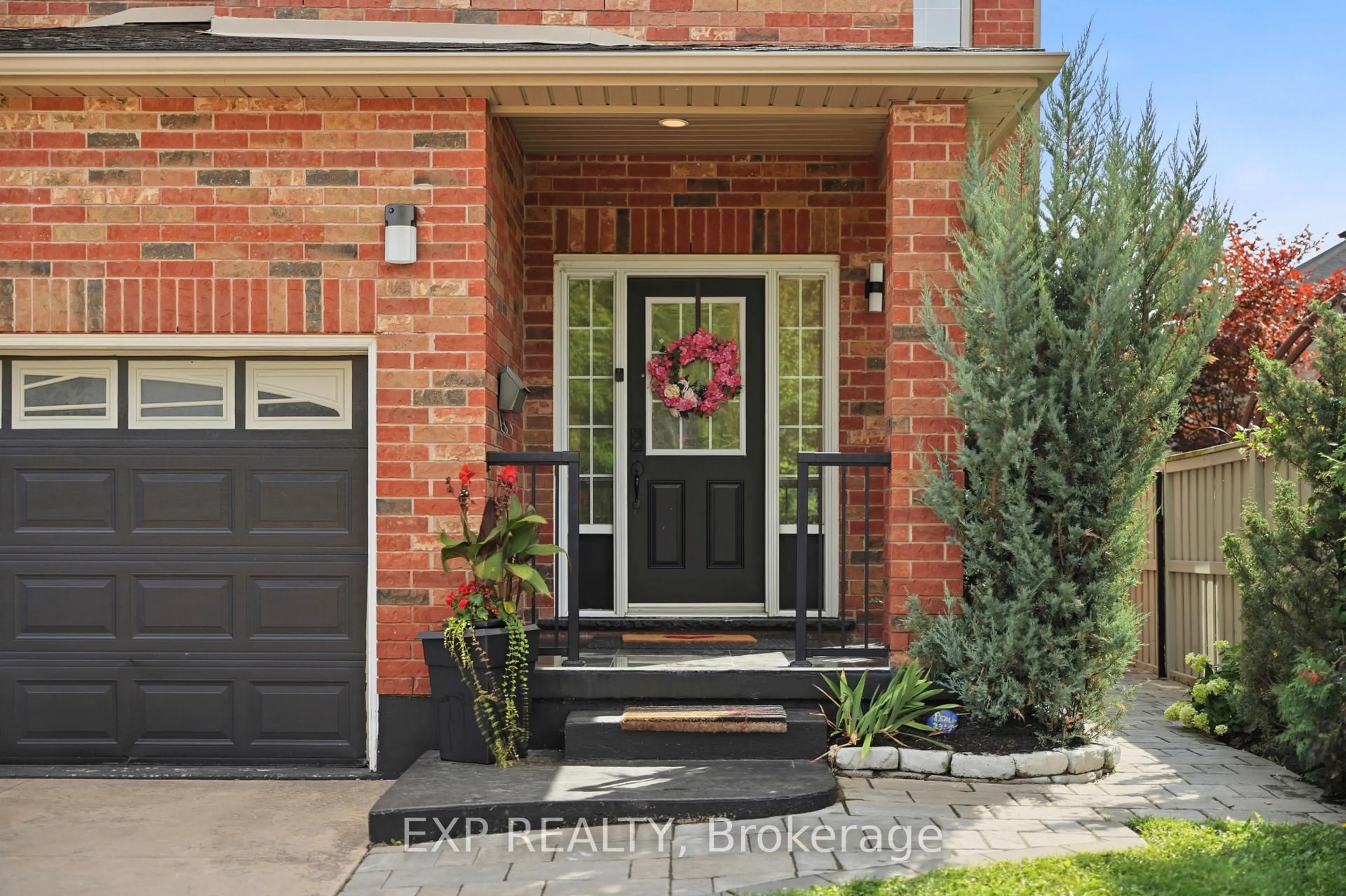 Home with brick exterior material, street for 167 Broadoaks Dr, Cambridge Ontario N1T 0B3