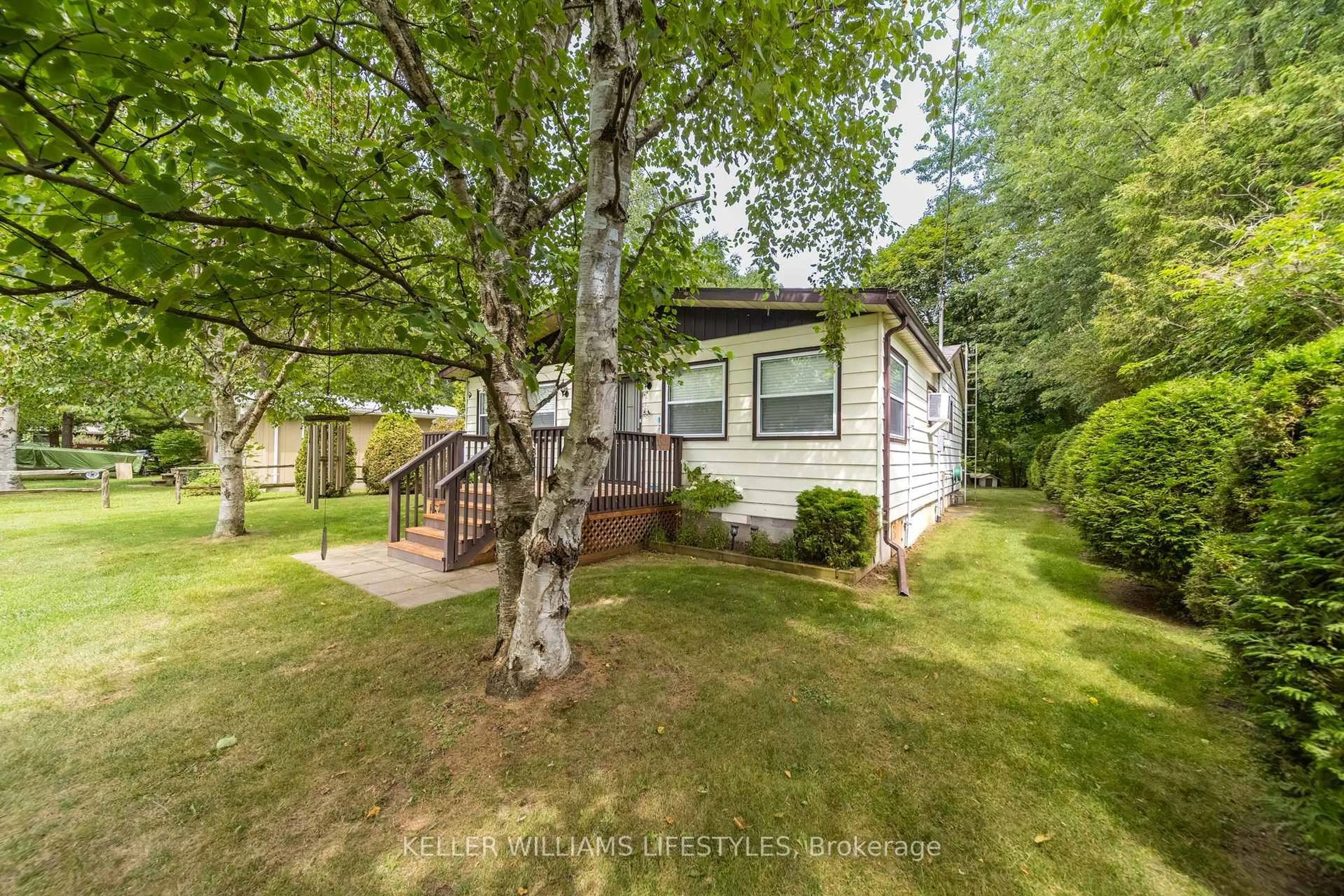 A pic from outside/outdoor area/front of a property/back of a property/a pic from drone, street for 74891 Dr George Smith Ave, Bluewater Ontario N0M 1G0