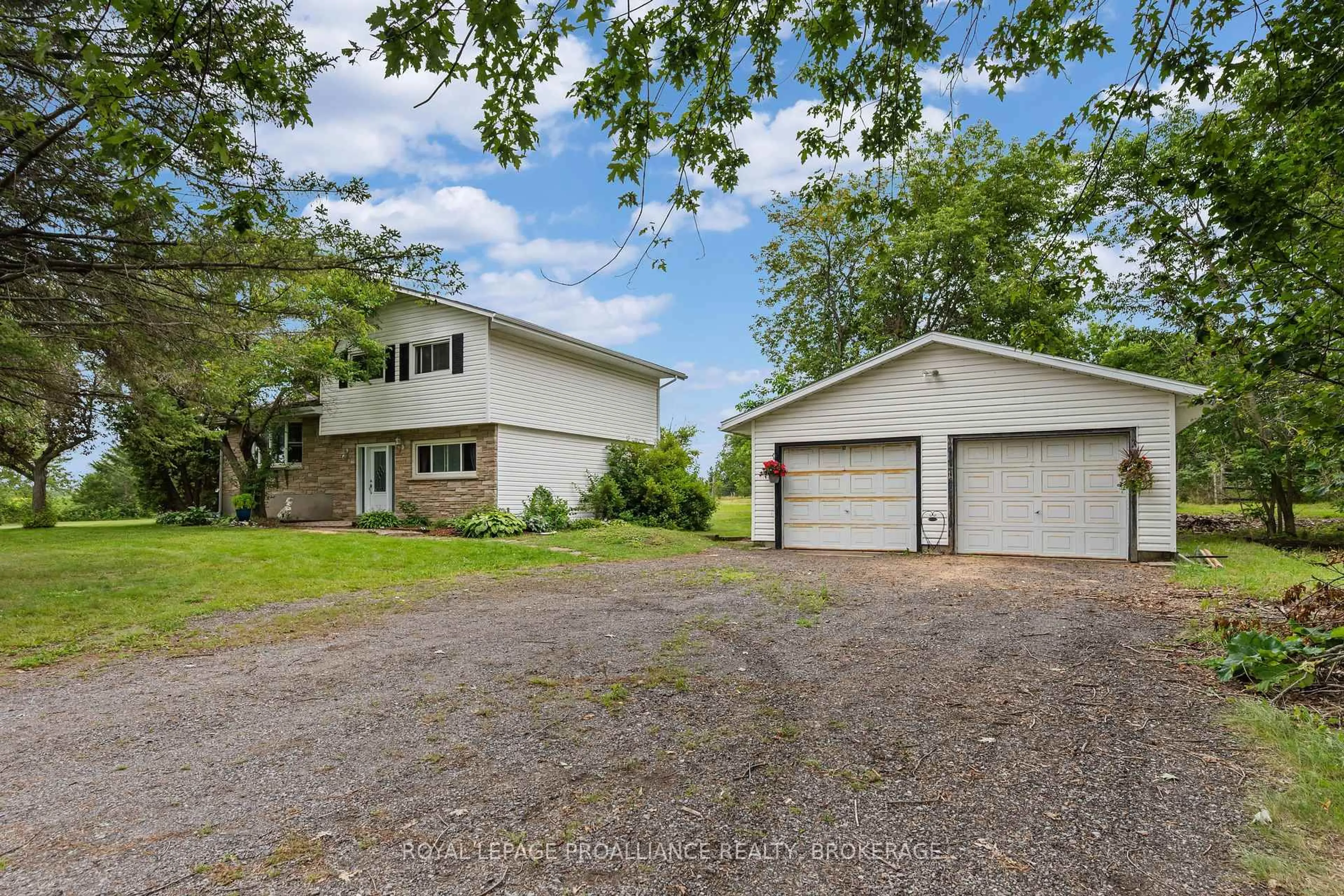 Unknown for 3298 Perth Rd, Inverary Ontario K0H 1X0