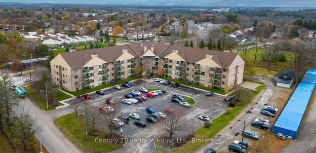 15 Hofstetter Ave #318, Kitchener 2