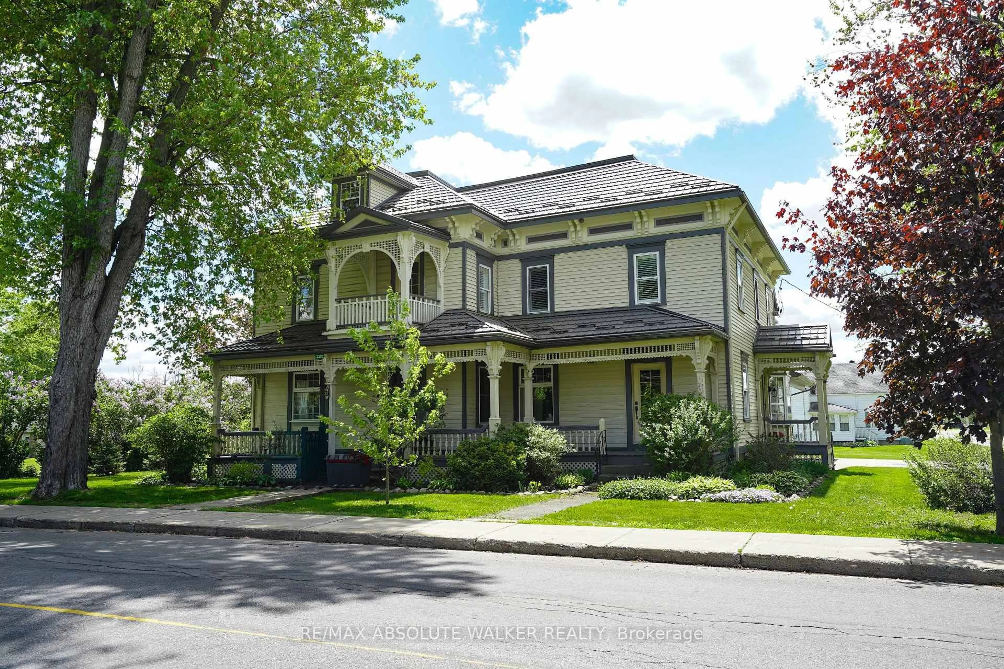Home with vinyl exterior material, street for 3302 Main St, North Stormont Ontario K0C 1C0