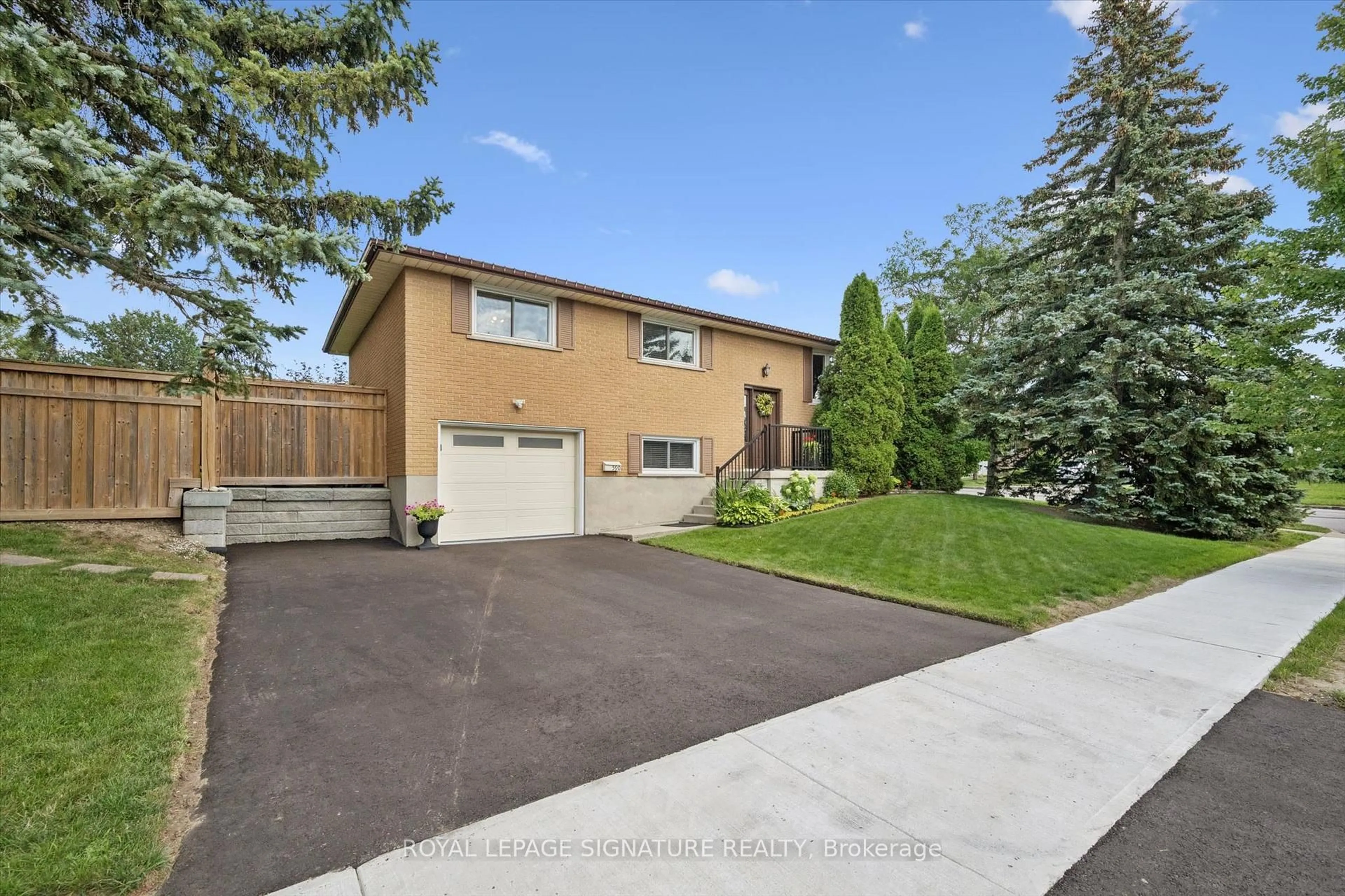 Unknown for 590 Fern Rd, Waterloo Ontario N2V 1K6