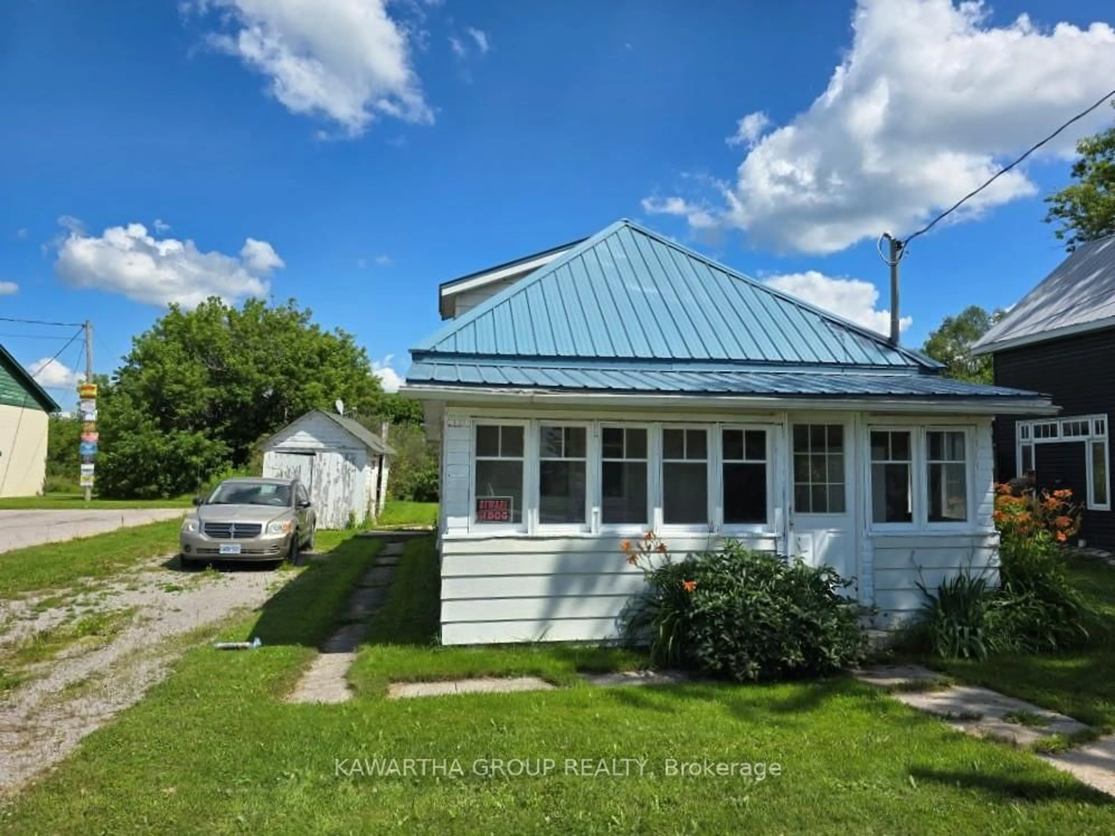 Unknown for 129 Lindsay St, Kawartha Lakes Ontario K0M 1N0