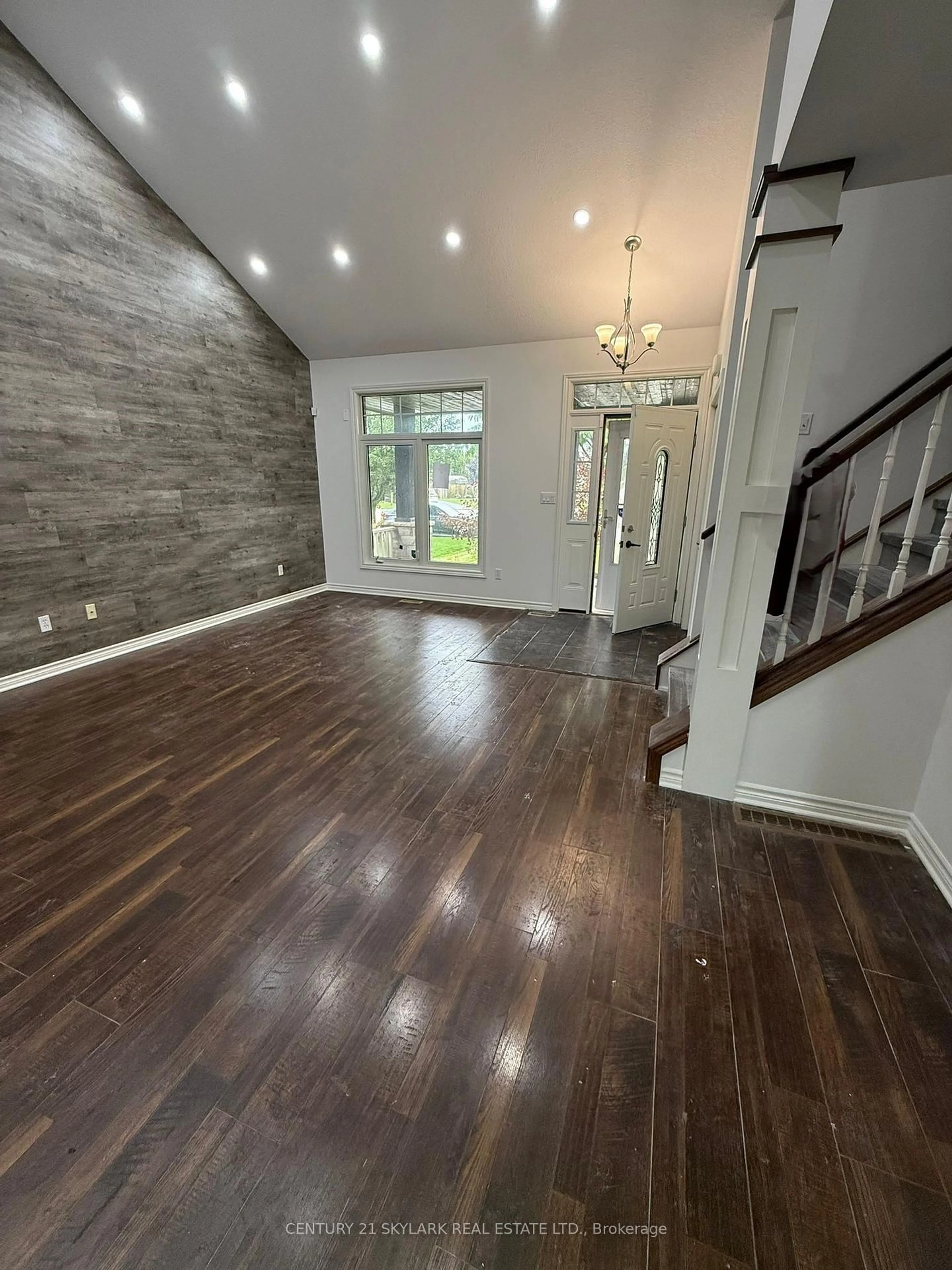 Unknown for 19 Kensington Crt, St. Thomas Ontario N5R 0A3