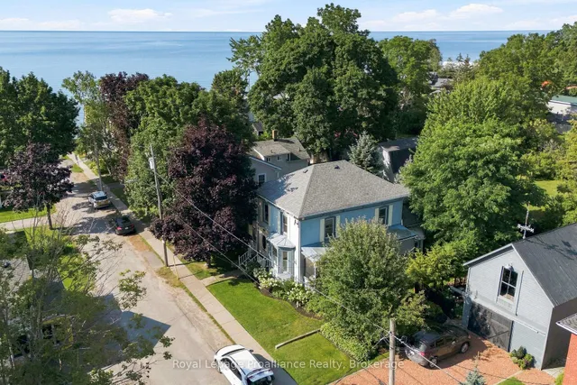 28 West St, Prince Edward County 2
