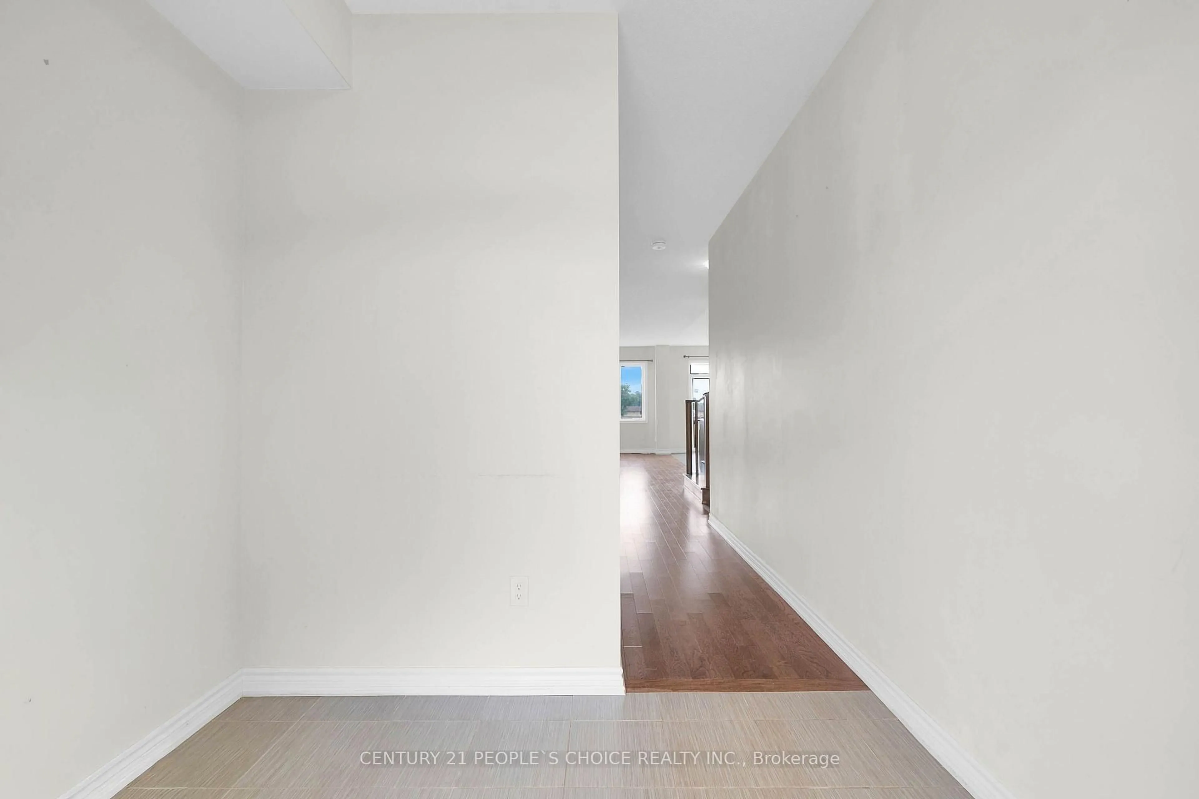 Unknown for 216 Explorer Way, Thorold Ontario L2V 0K2