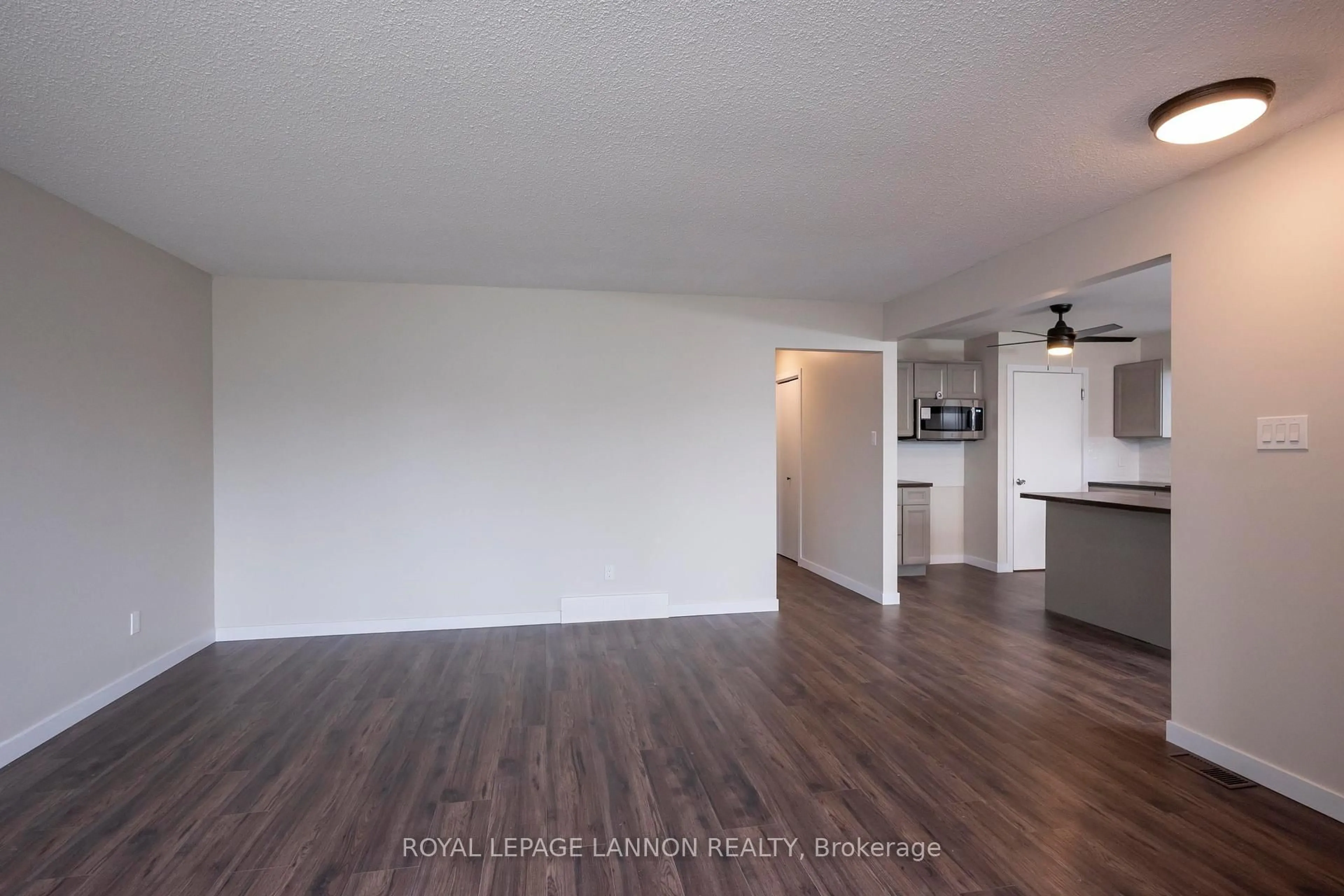 A pic of a room for 262 Sheridan Cres, Thunder Bay Ontario P7C 5M4