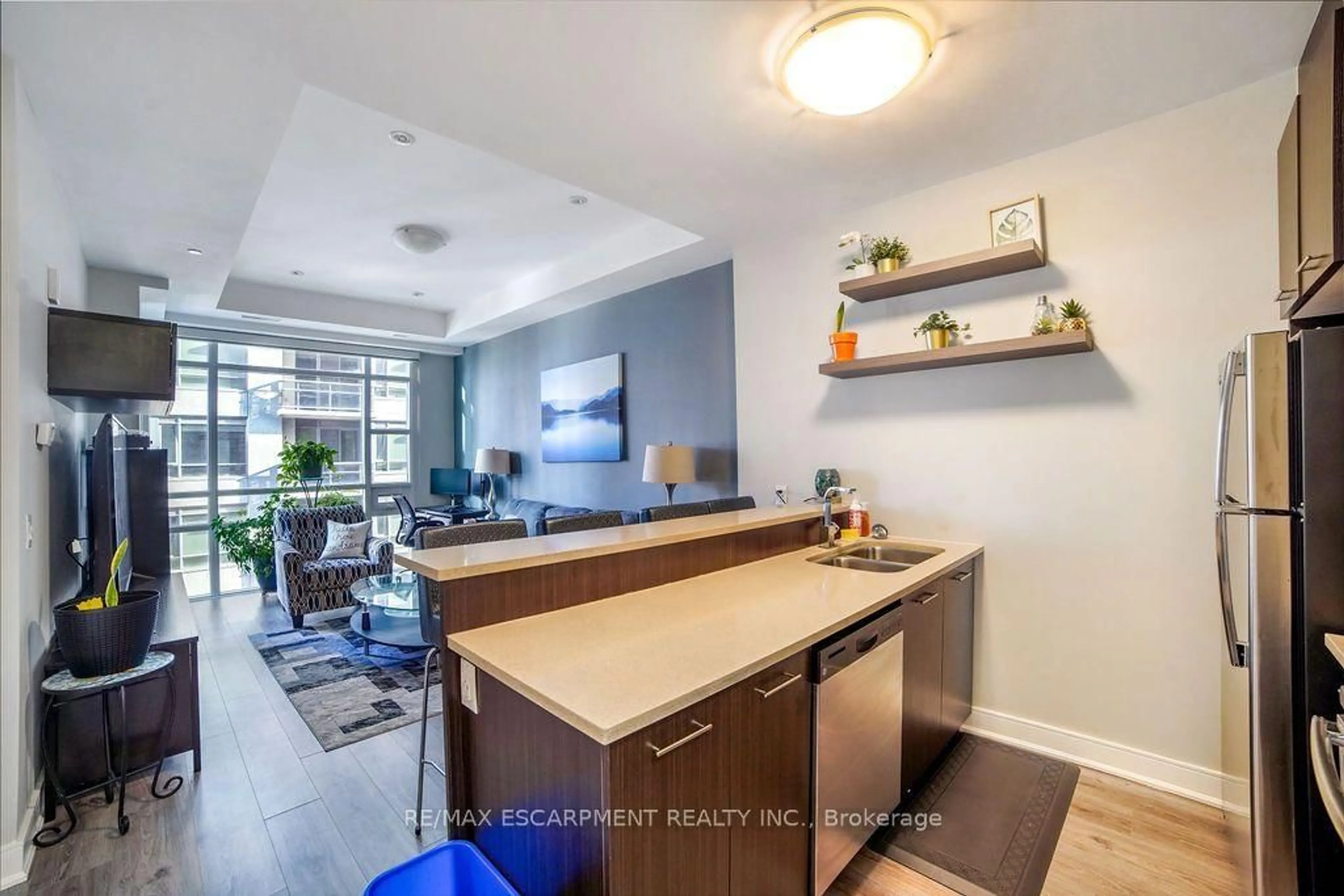 Open concept kitchen, unknown for 150 Main St #810, Hamilton Ontario L8P 1H8