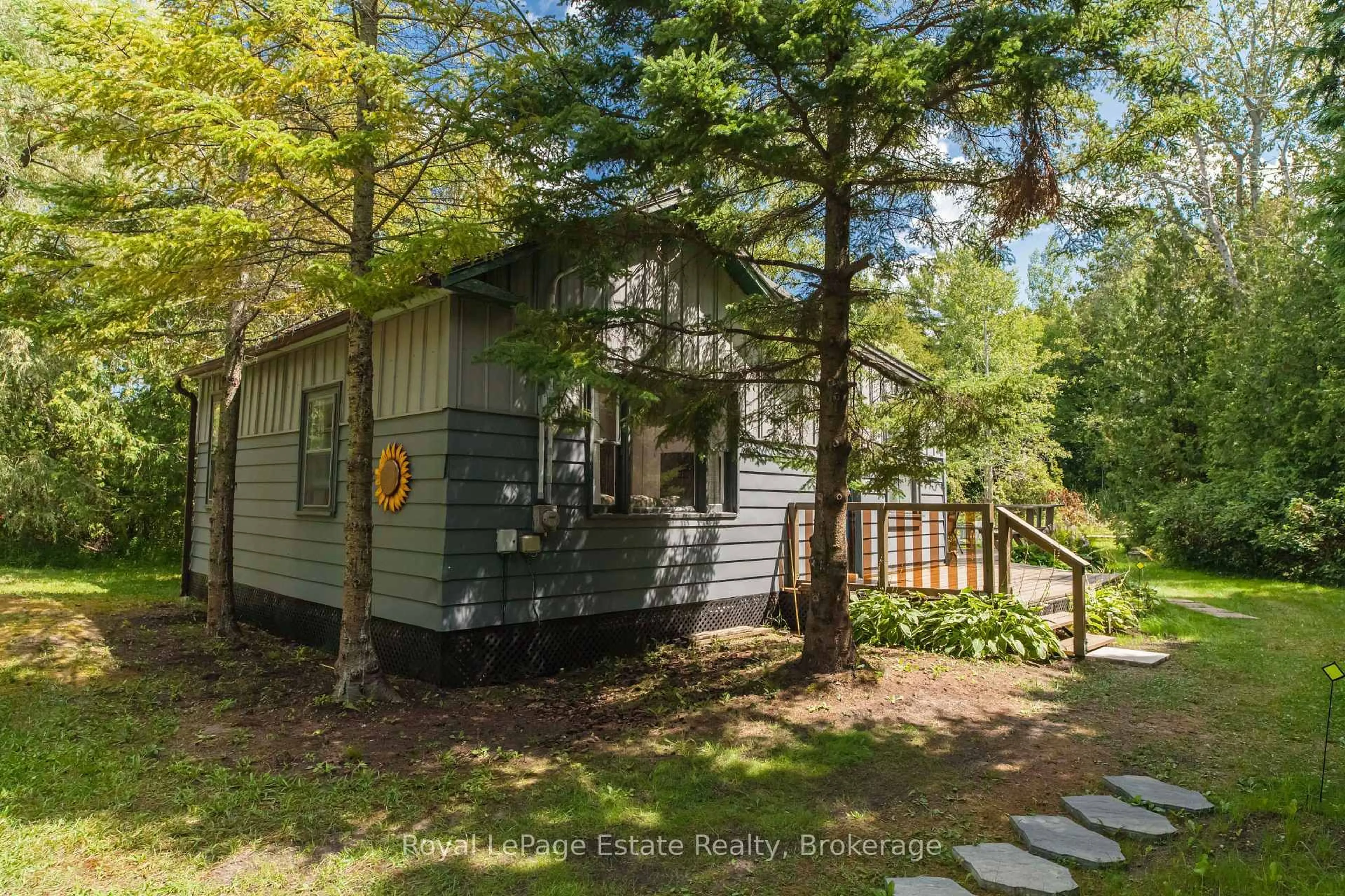 Unknown for 1227 2ND Ave, Native Leased Lands Ontario N0H 2G0