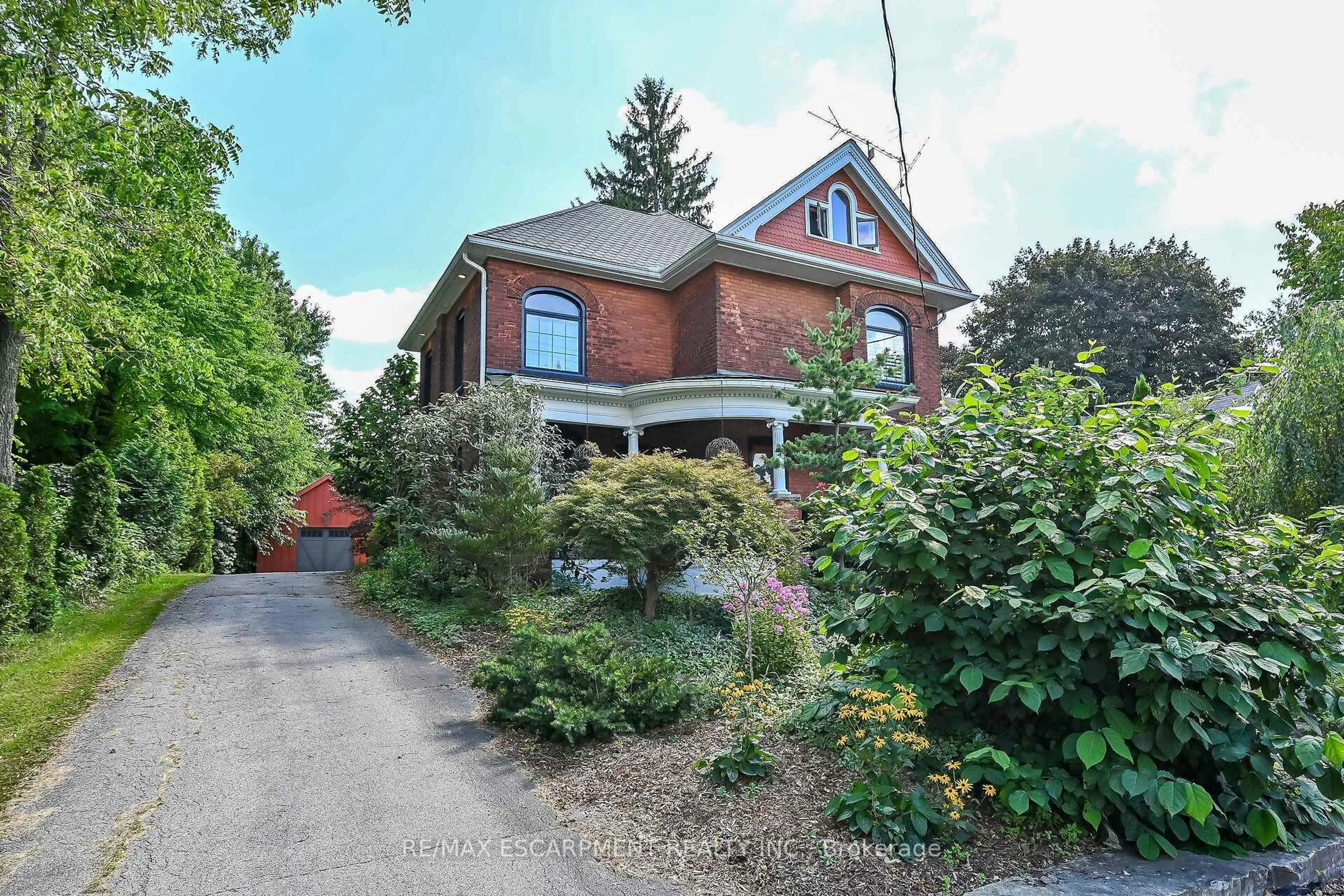 Home with brick exterior material, street for 2074 Governors Rd, Hamilton Ontario L0R 1J0