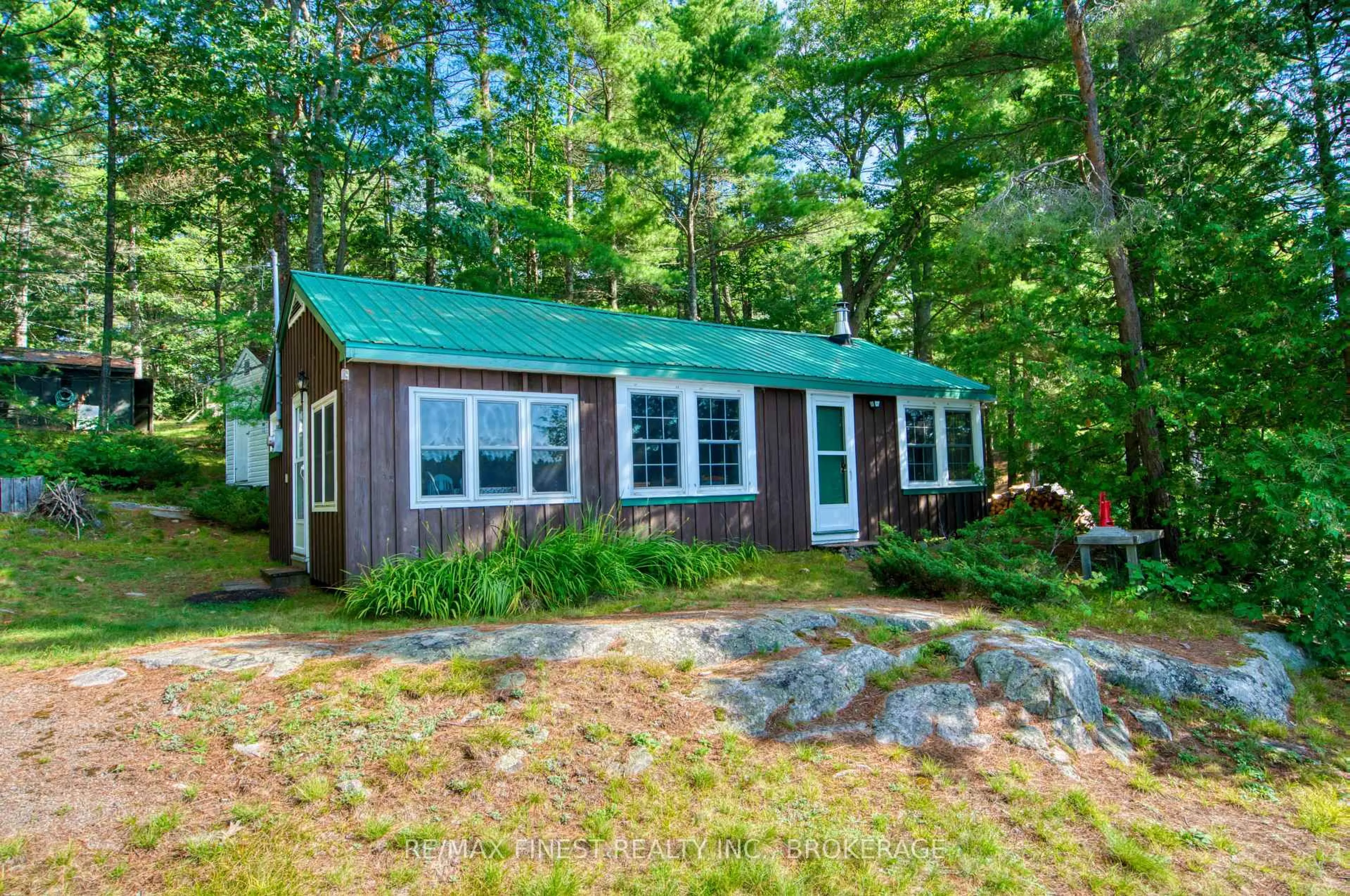 Shed for 1041A Glass Lane, Clarendon Station Ontario K0H 1J0
