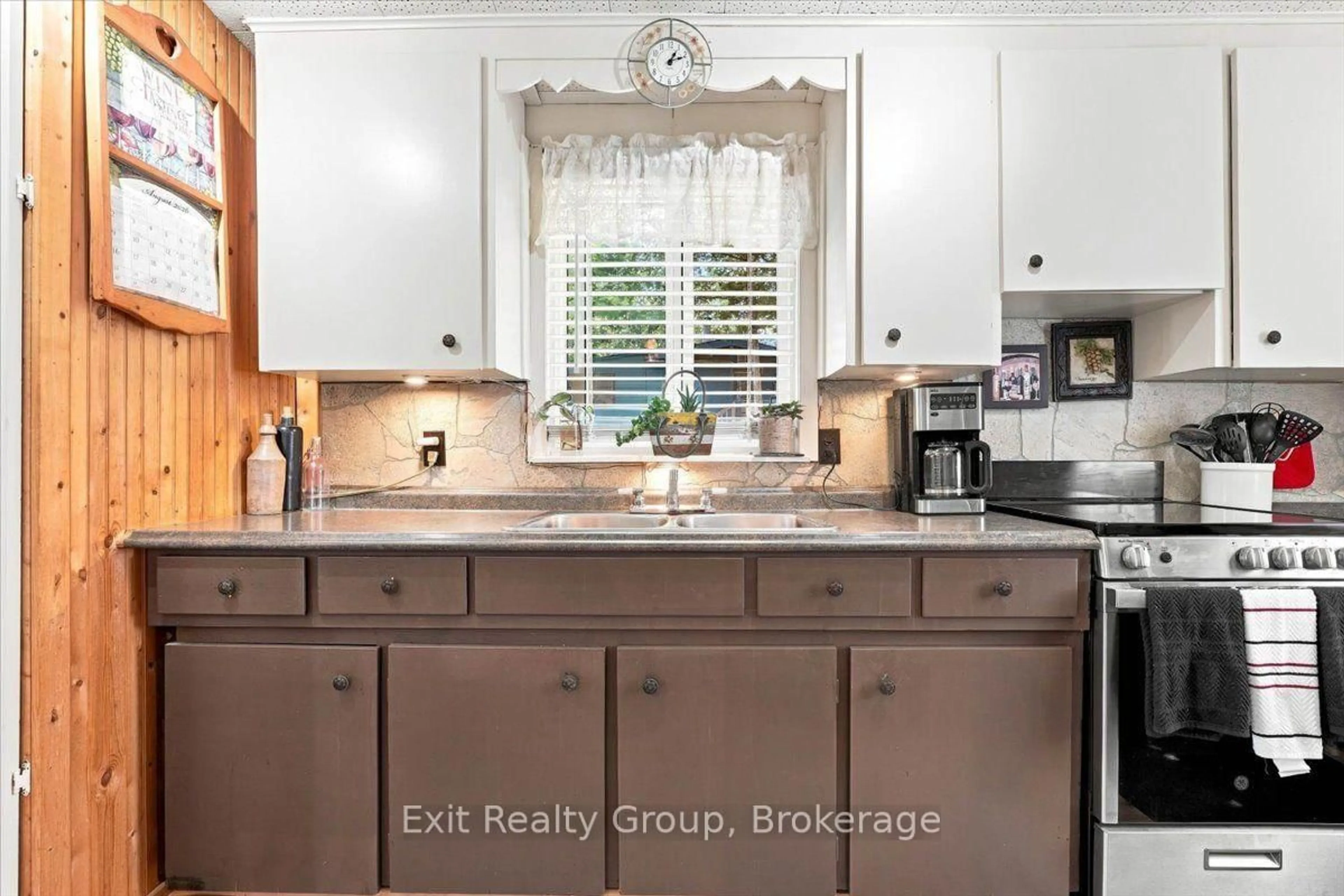 Open concept kitchen, ceramic/tile floor for 82 Canal Rd, Trent Hills Ontario K0L 1L0