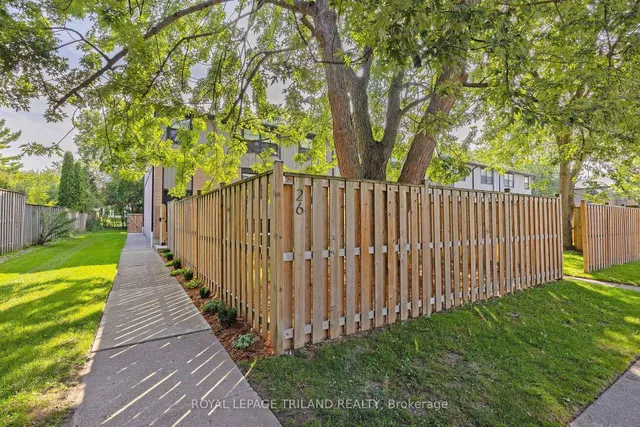 105 Andover Dr #26, London South 2