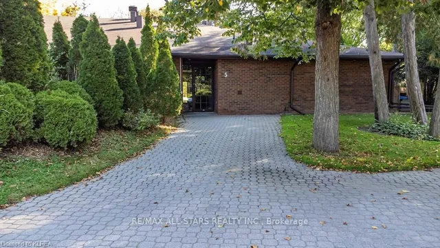 200 East St #501, Kawartha Lakes 3