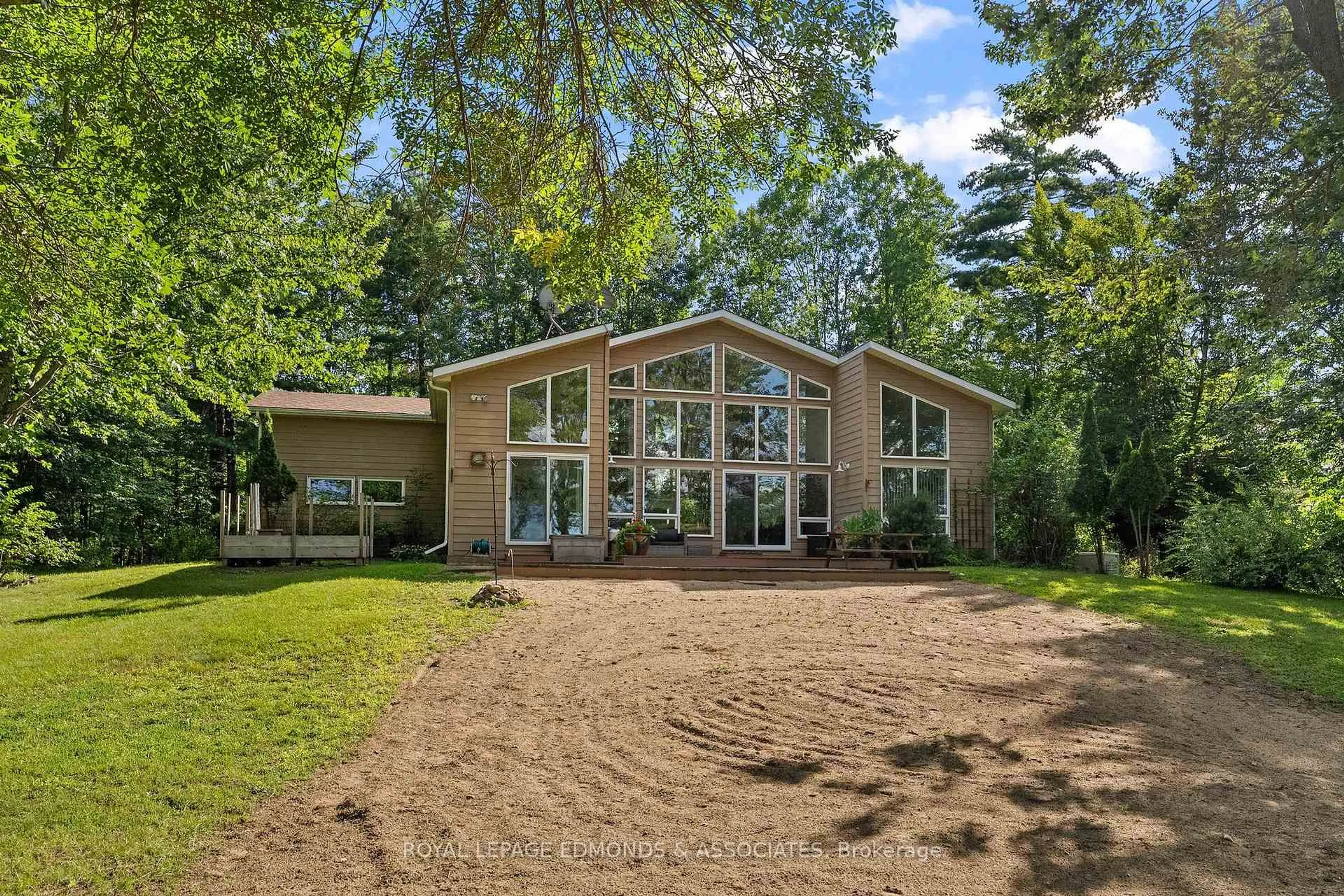 Unknown for 117 Blue Danube Way, Pembroke Ontario K8A 6W2