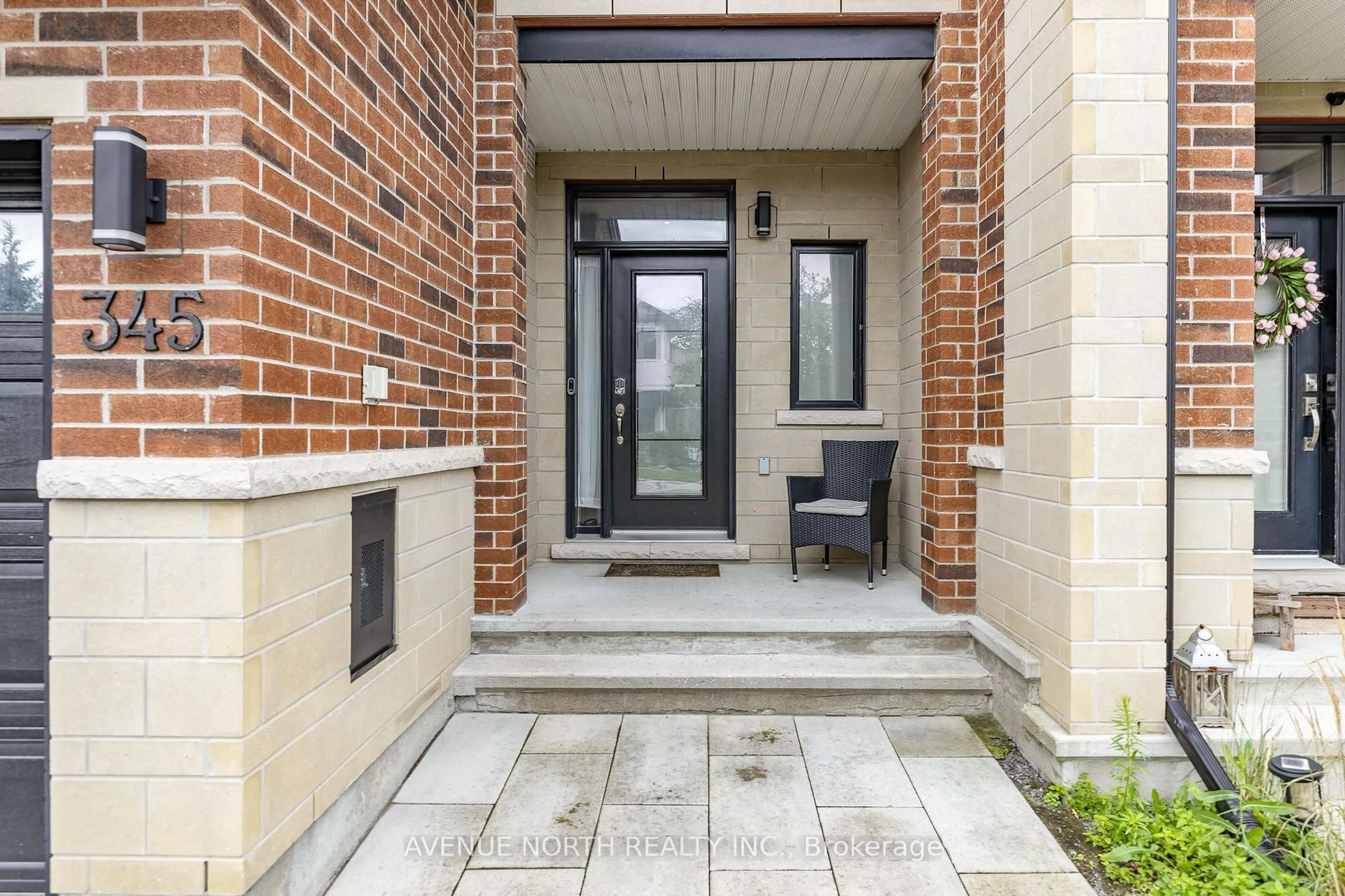 Unknown for 345 Cooks Mill Cres, Ottawa Ontario K1V 2N3
