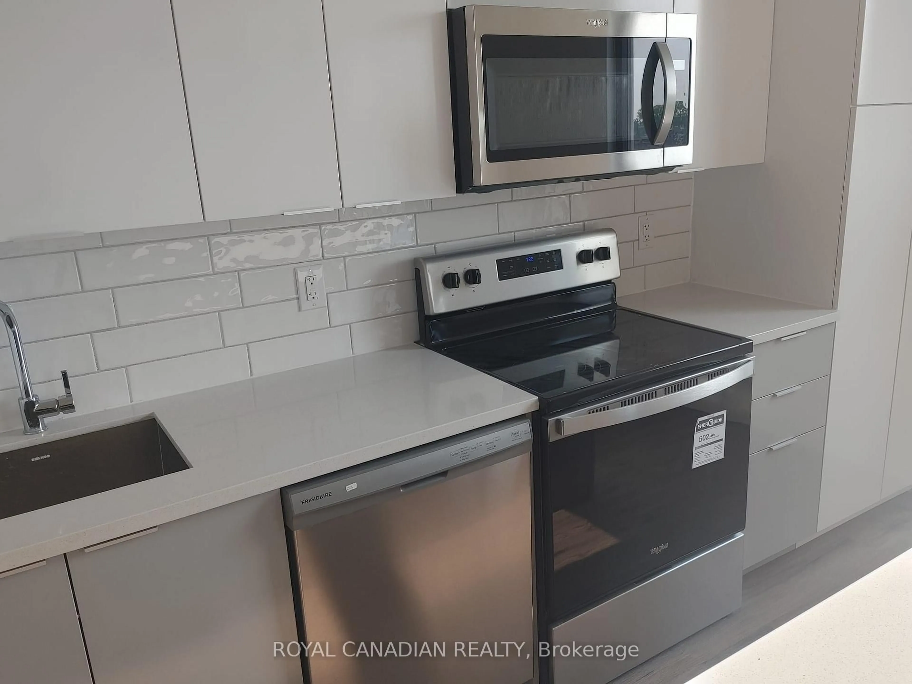 Standard kitchen, unknown for 7 Erie Ave #506, Brantford Ontario N3S 0K5
