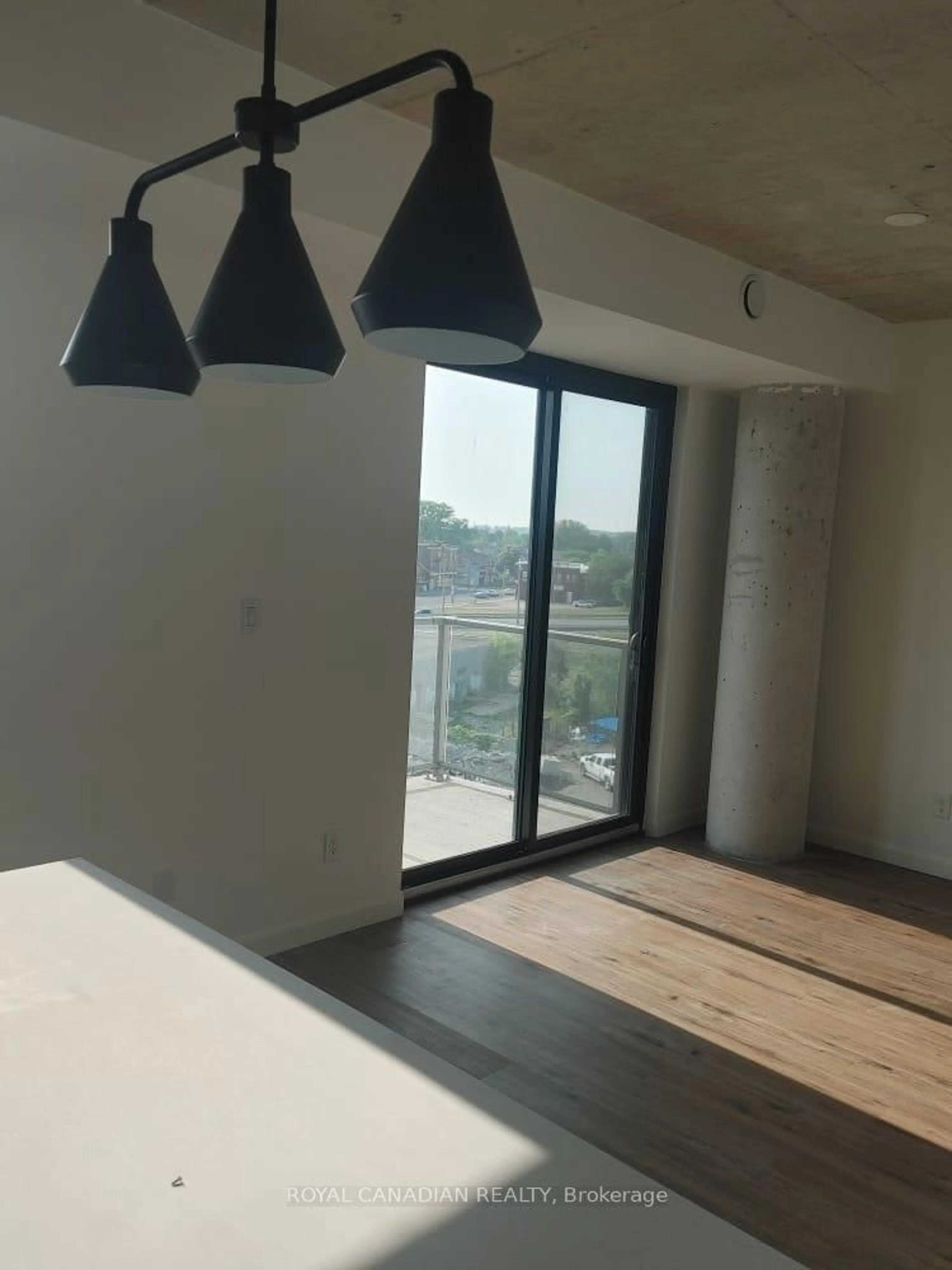 A pic of a room for 7 Erie Ave #506, Brantford Ontario N3S 0K5