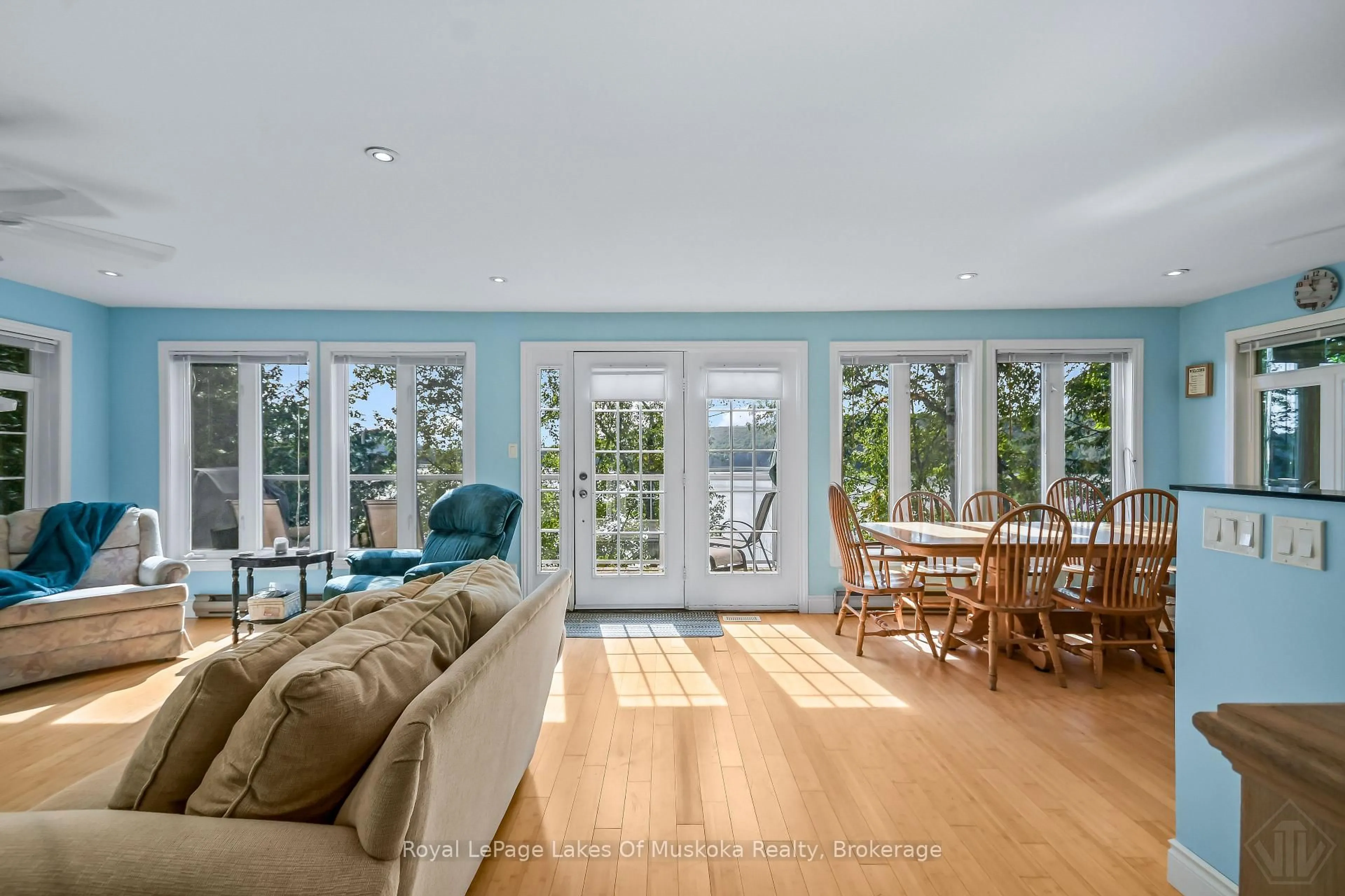 Living room with furniture, unknown for 311 Lake Vernon W/A, Huntsville Ontario P1H 2J2