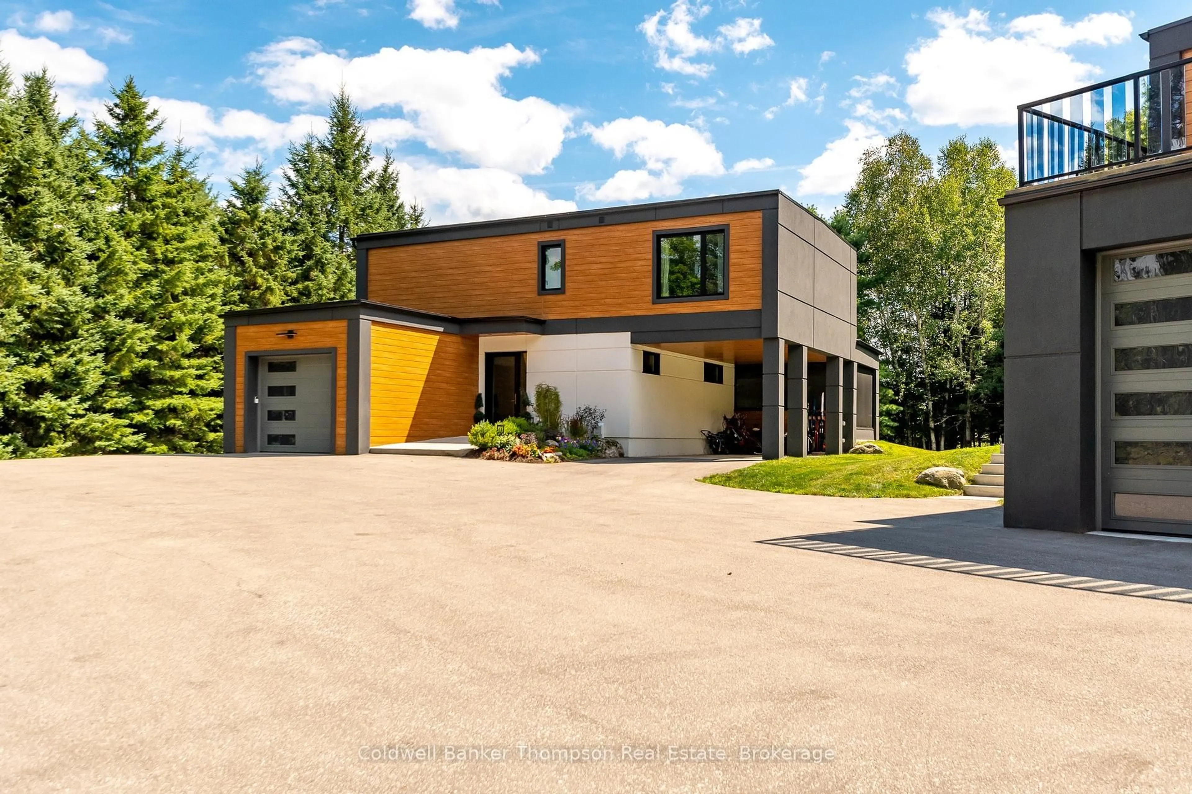 Unknown for 649 Skyhills Rd, Huntsville Ontario P1H 2N5