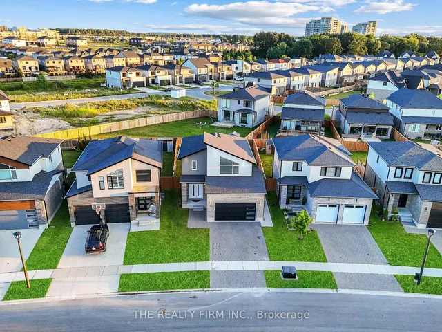 1742 Applerock Ave, London North 2