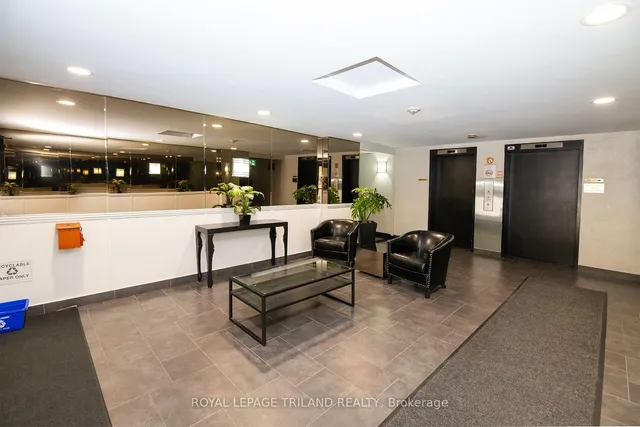 135 Base Line Rd #507, London South 2