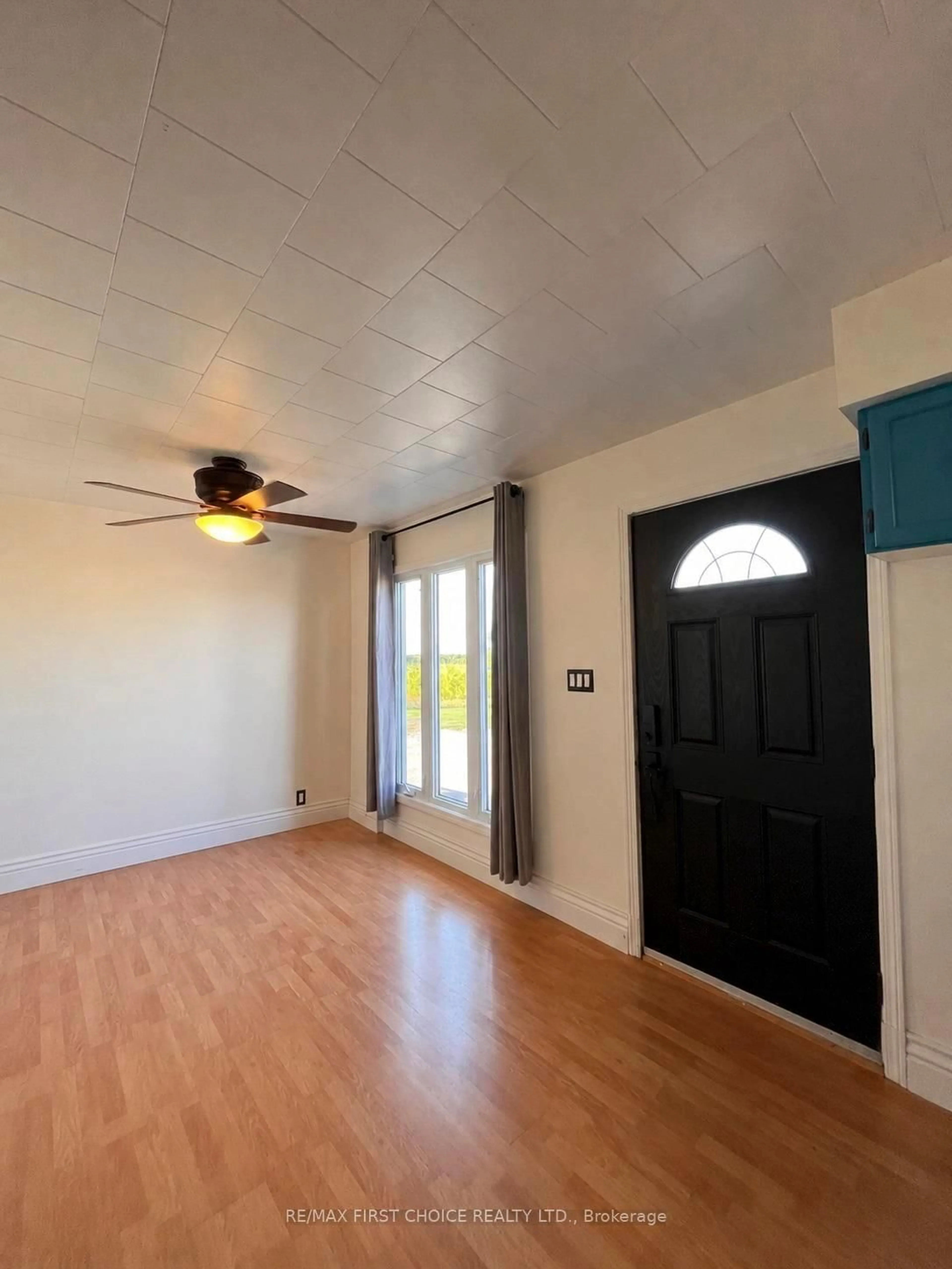 A pic of a room for 118 Kenogami Rd, Greenstone Ontario P0T 2A0